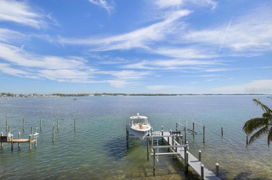 Bayside views - 110 10TH ST S, BRADENTON BEACH