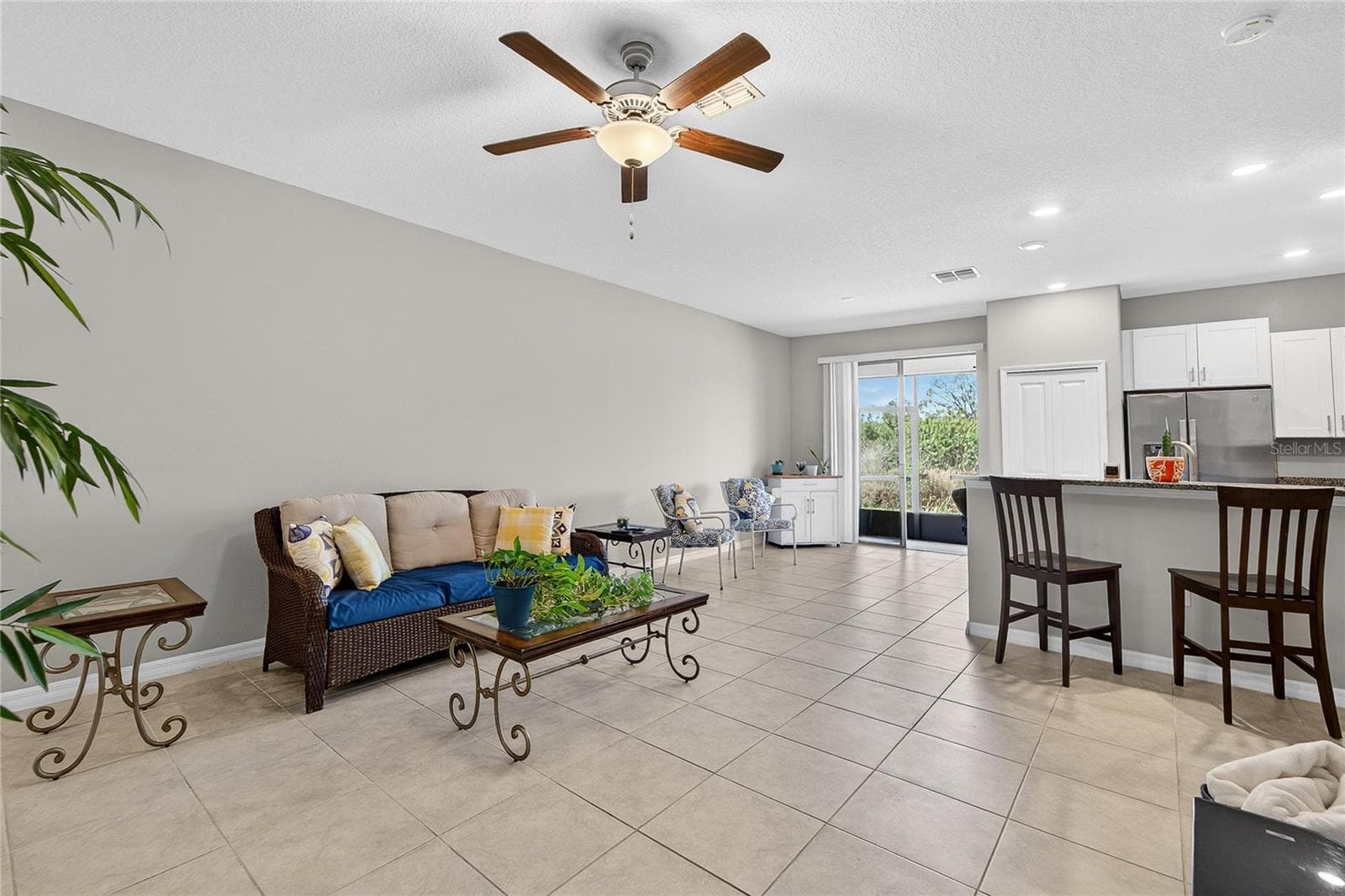 Townhouse at 15519 PRESTWICK ROSE PL, SUN CITY CENTER, photo 9 of 48