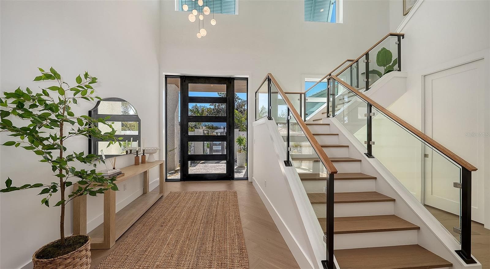 Single Family Residence at 1521 S LAKE SHORE DR, SARASOTA, photo 15 of 75