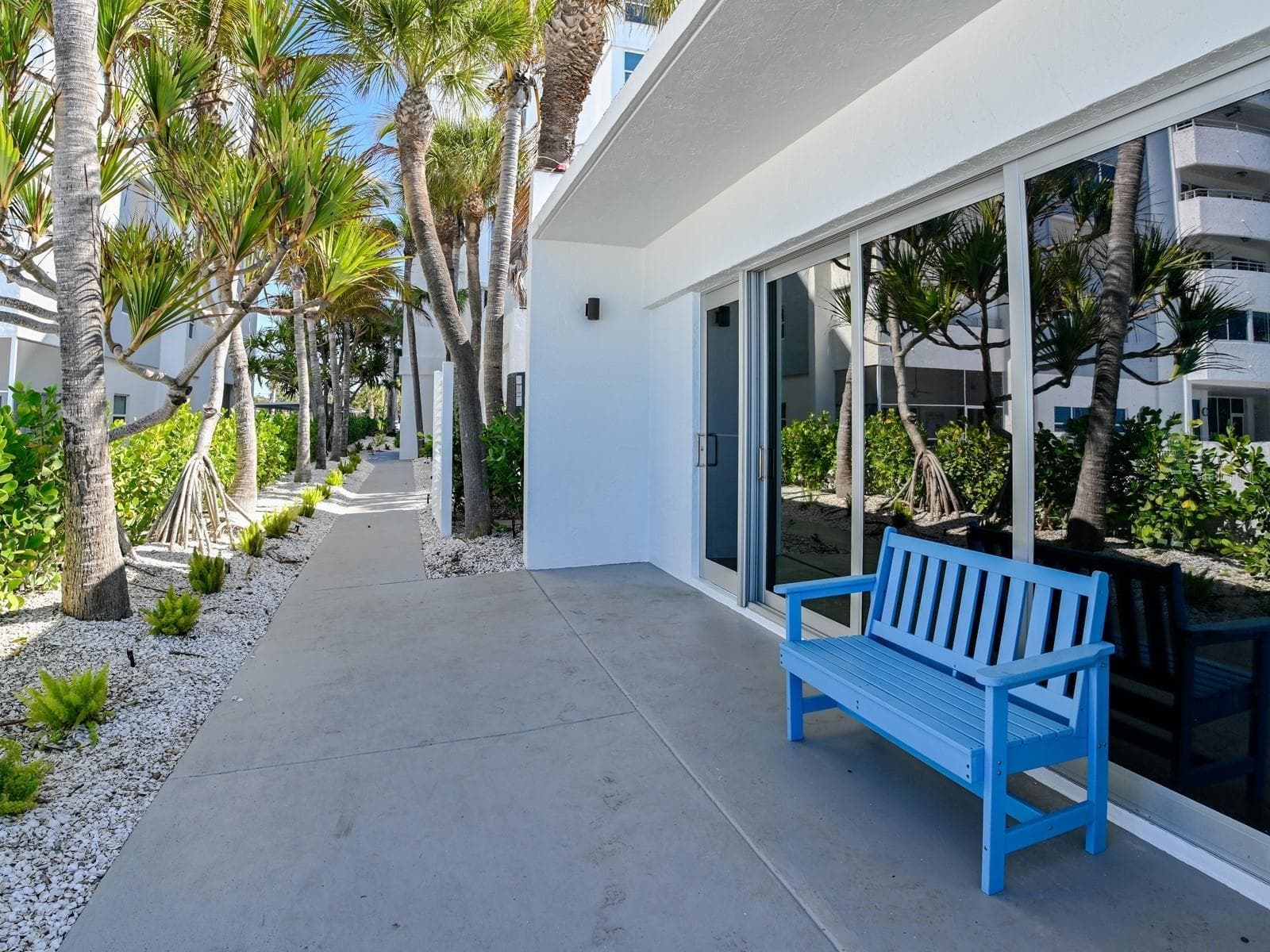 Condominium at 1770 BENJAMIN FRANKLIN DR #206, SARASOTA, photo 33 of 100
