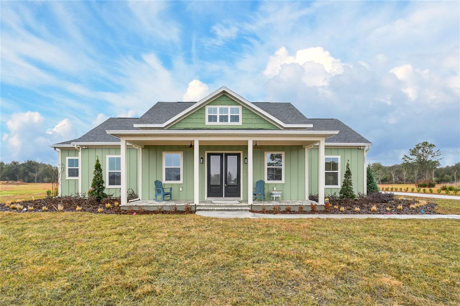 Single Family Residence at SHORELINE RANCH, UMATILLA, photo 2 of 43