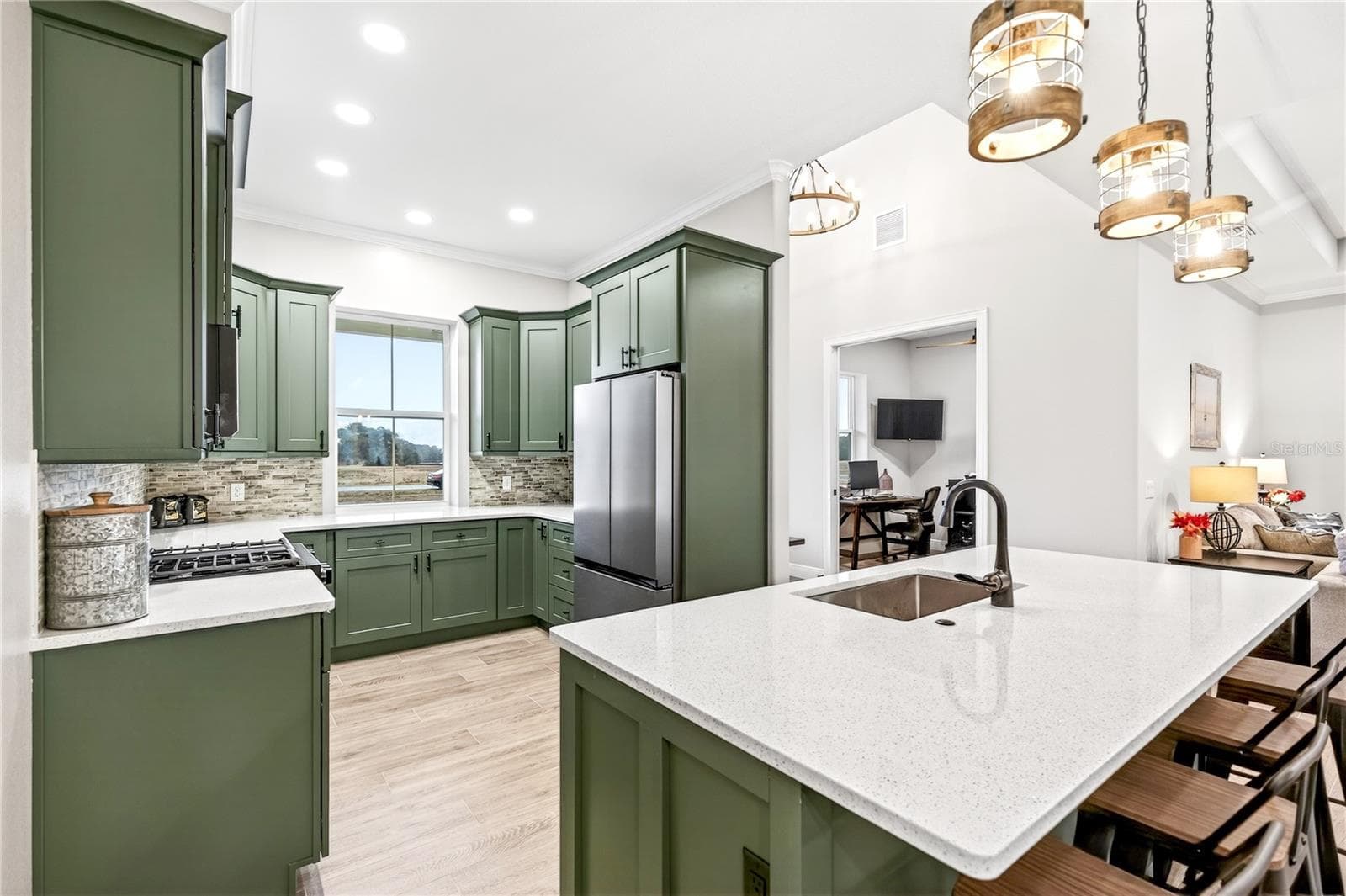 Kitchen - SHORELINE RANCH, UMATILLA