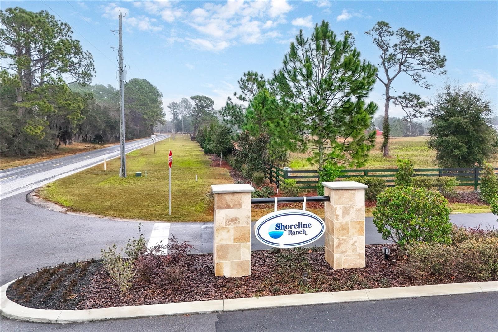 Community Entrance - SHORELINE RANCH, UMATILLA