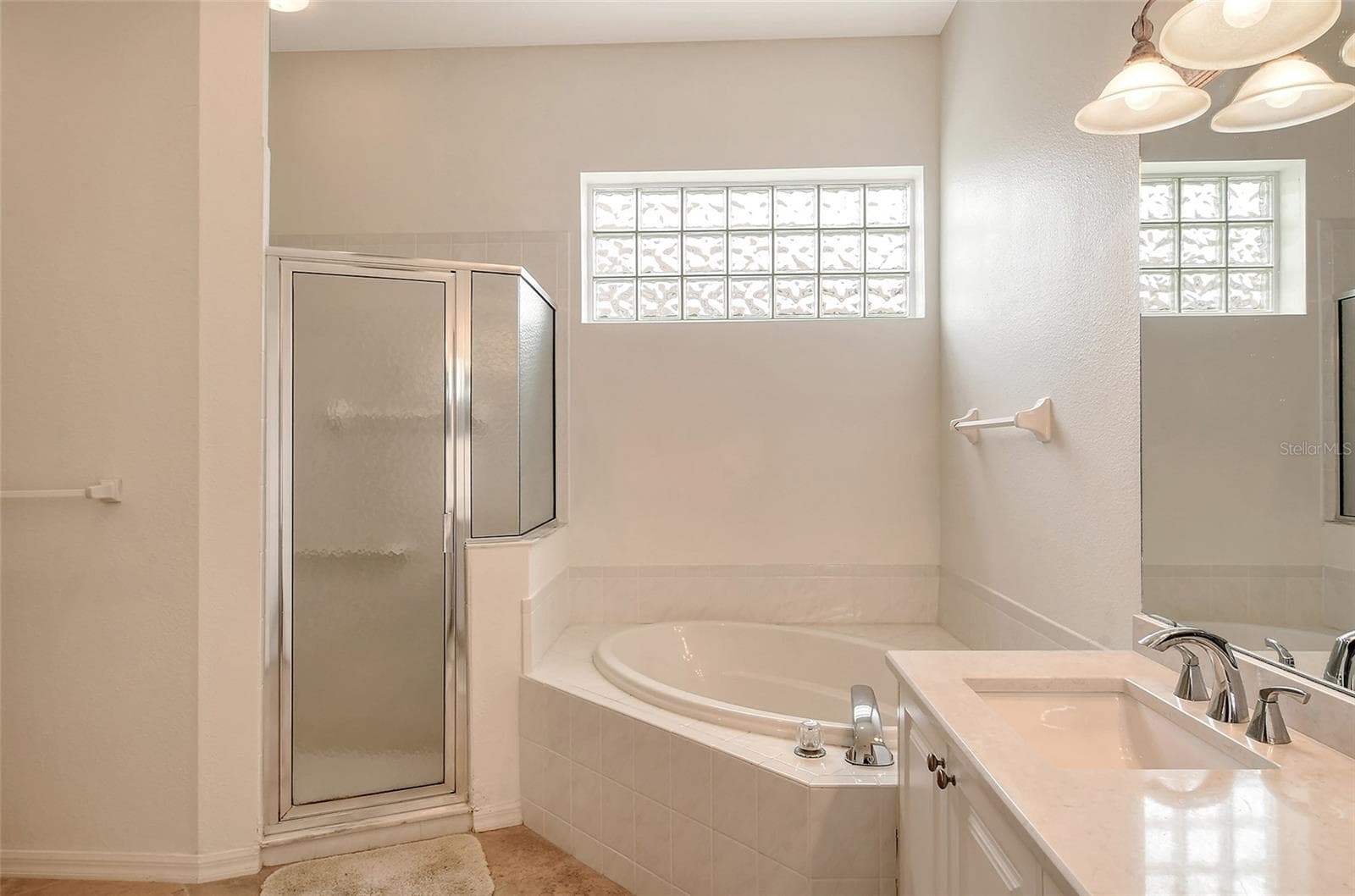 Single Family Residence at 9411 FOREST HILLS CIR, SARASOTA, photo 21 of 51