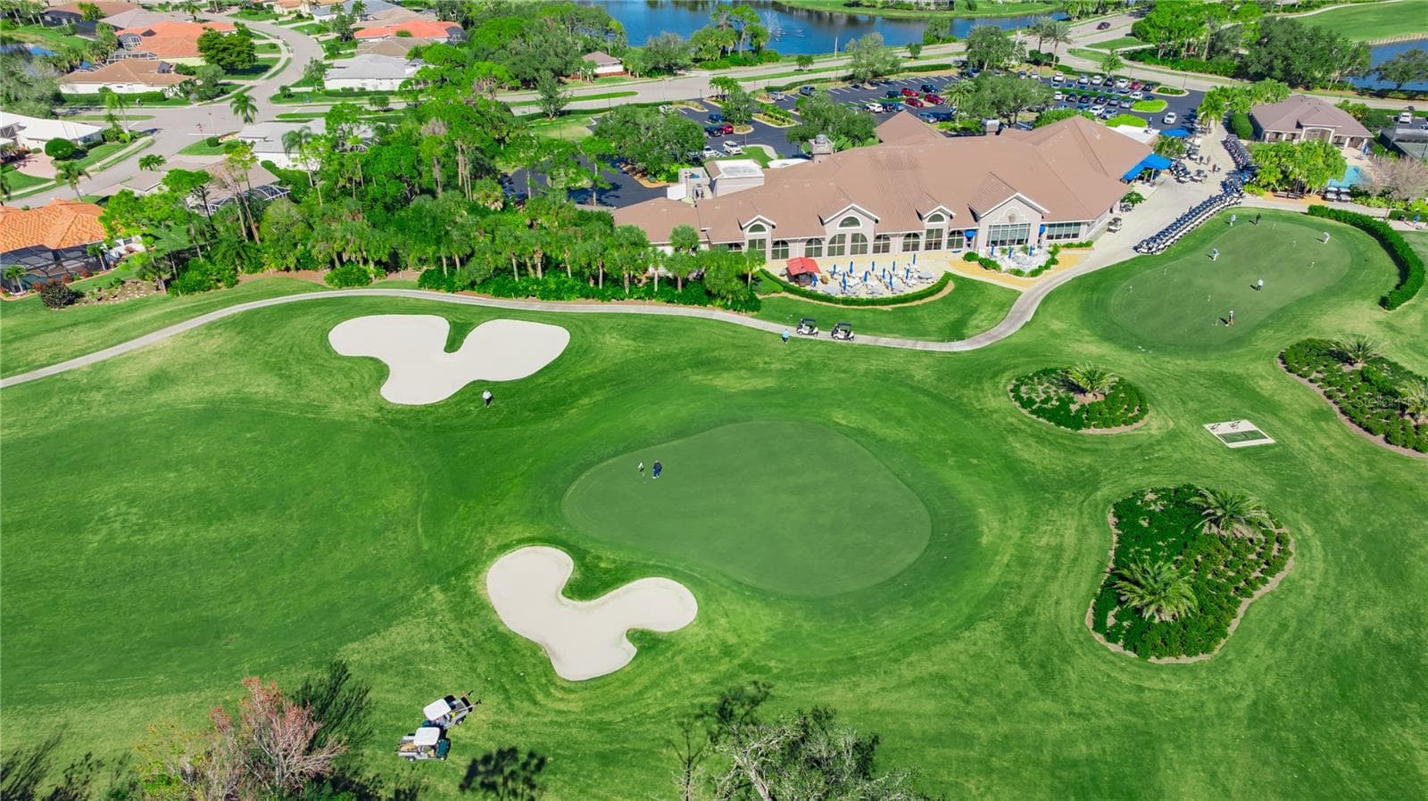Single Family Residence at 9411 FOREST HILLS CIR, SARASOTA, photo 35 of 51