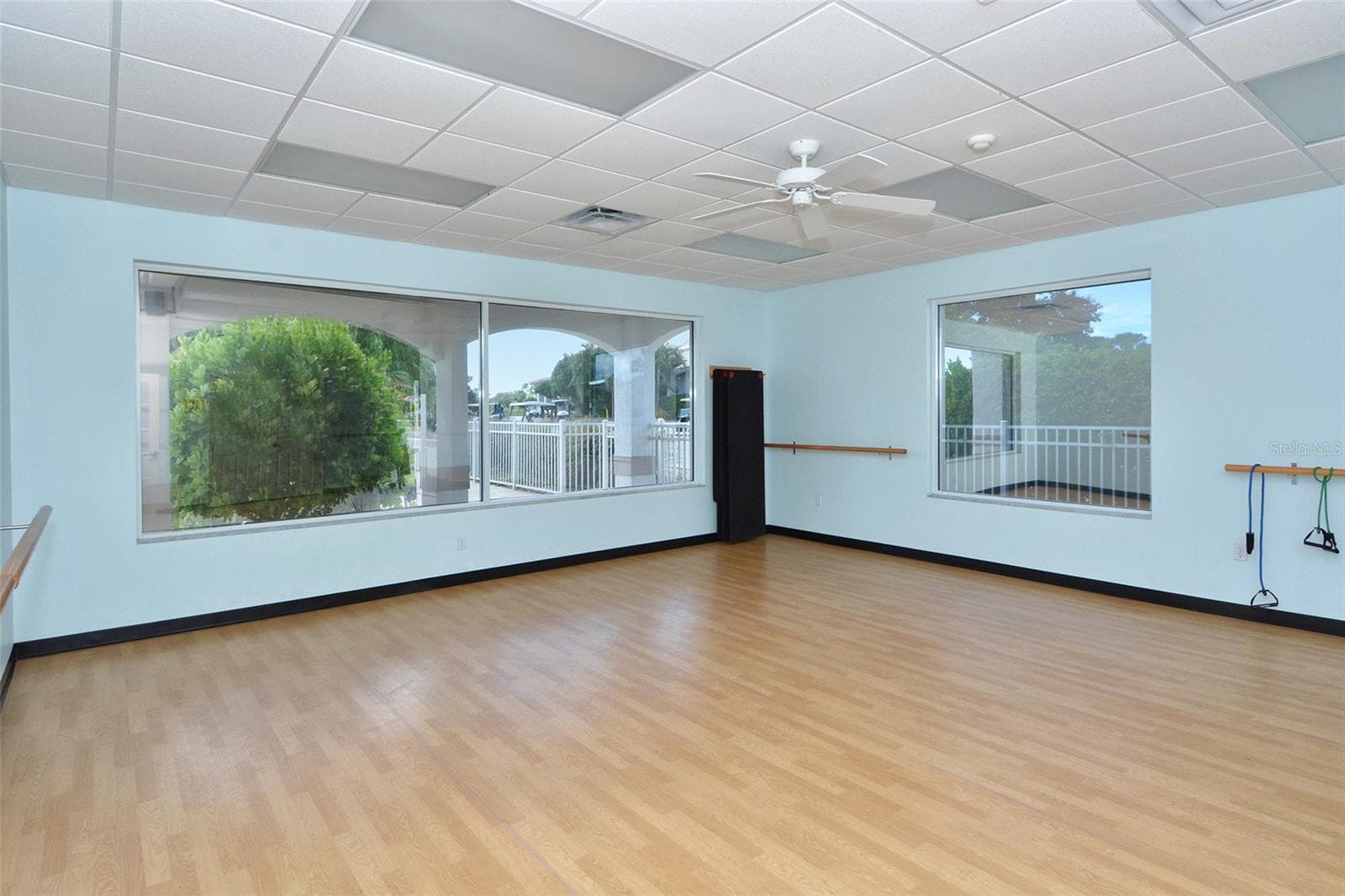 Single Family Residence at 9411 FOREST HILLS CIR, SARASOTA, photo 47 of 51