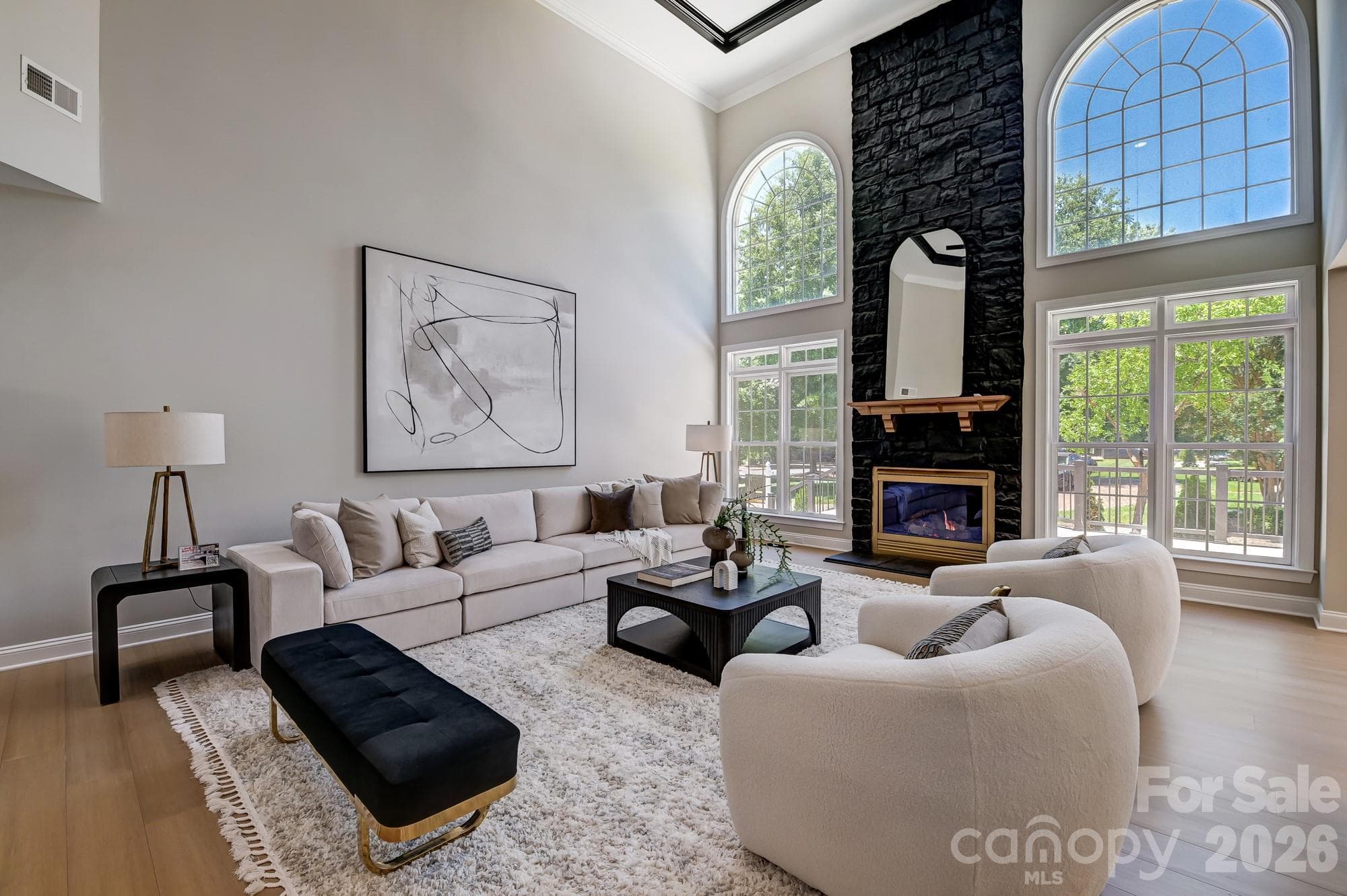 Single Family Residence at 8707 Fairview Road, Charlotte, photo 8 of 27