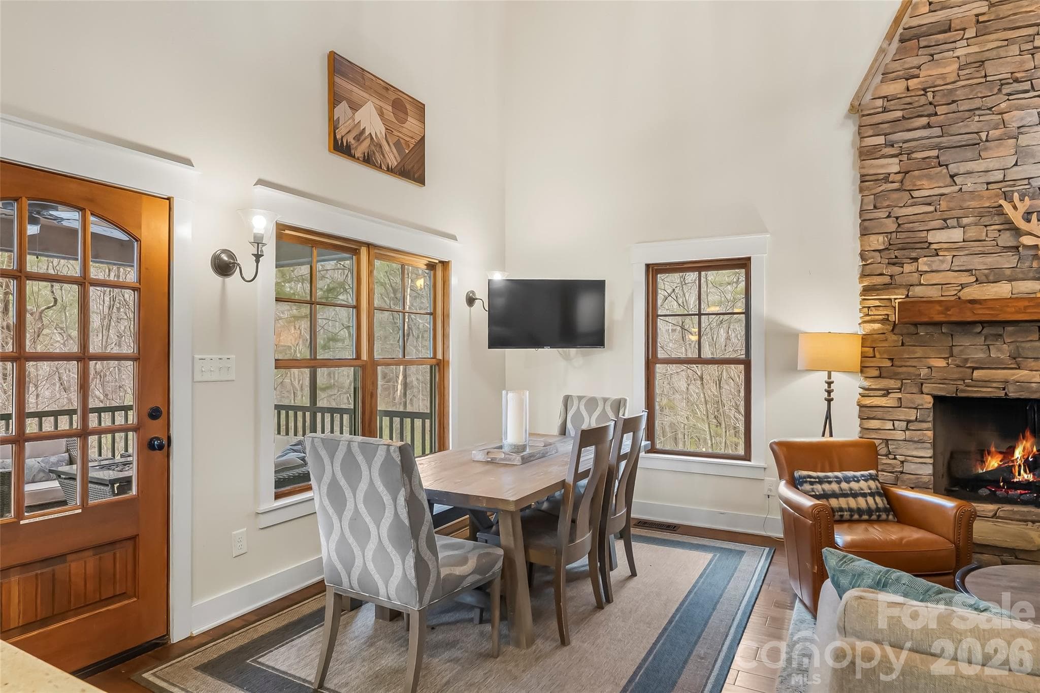 Single Family Residence at Nebo, photo 9 of 42