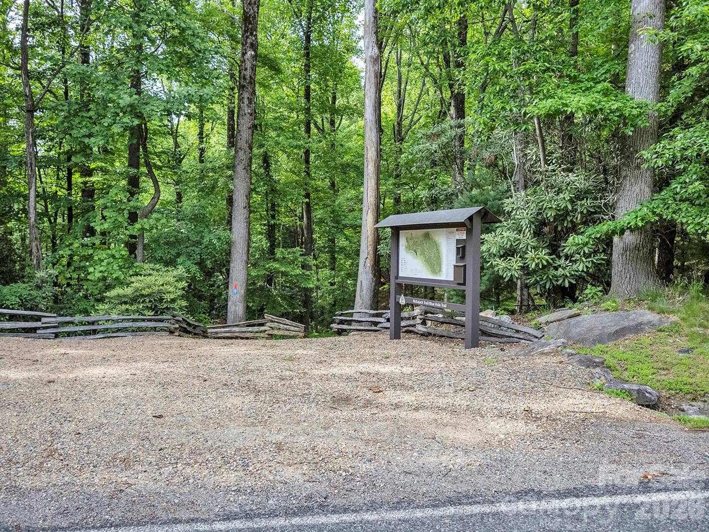 Hiking trails - 198 Ramblestone Terrace, Boone