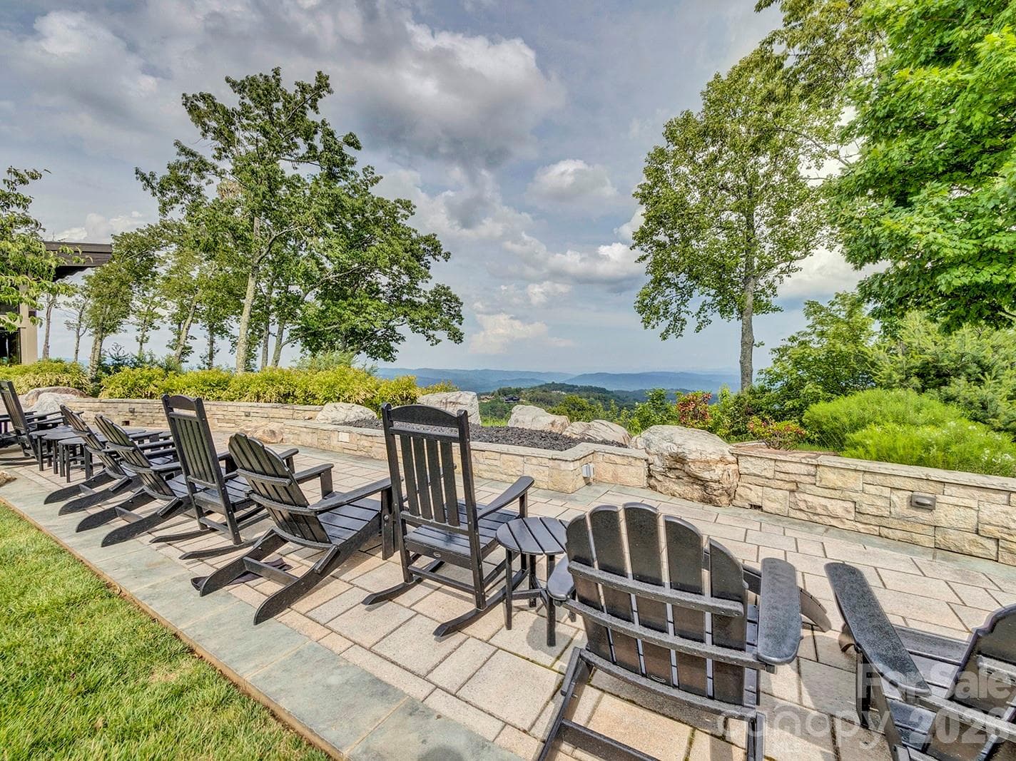 Overlook - 198 Ramblestone Terrace, Boone