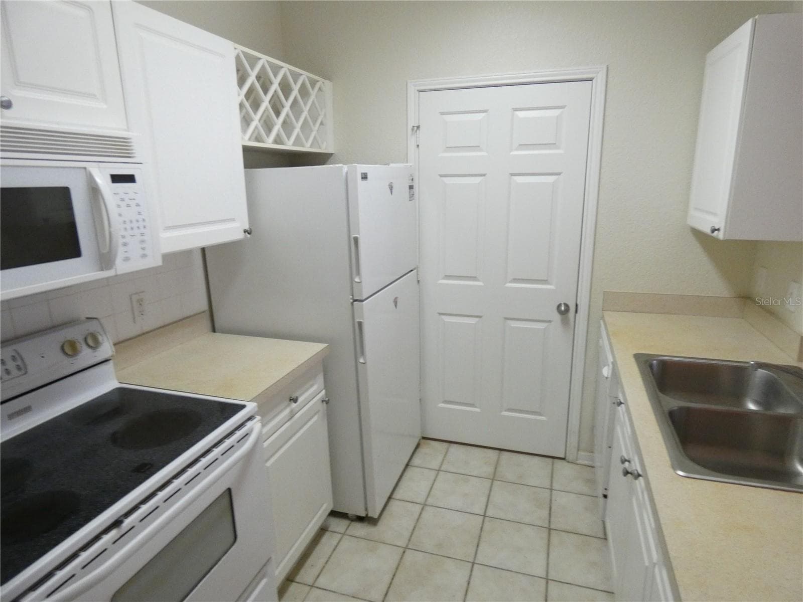 Condominium at 1216 S MISSOURI AVE #209, CLEARWATER, photo 5 of 24