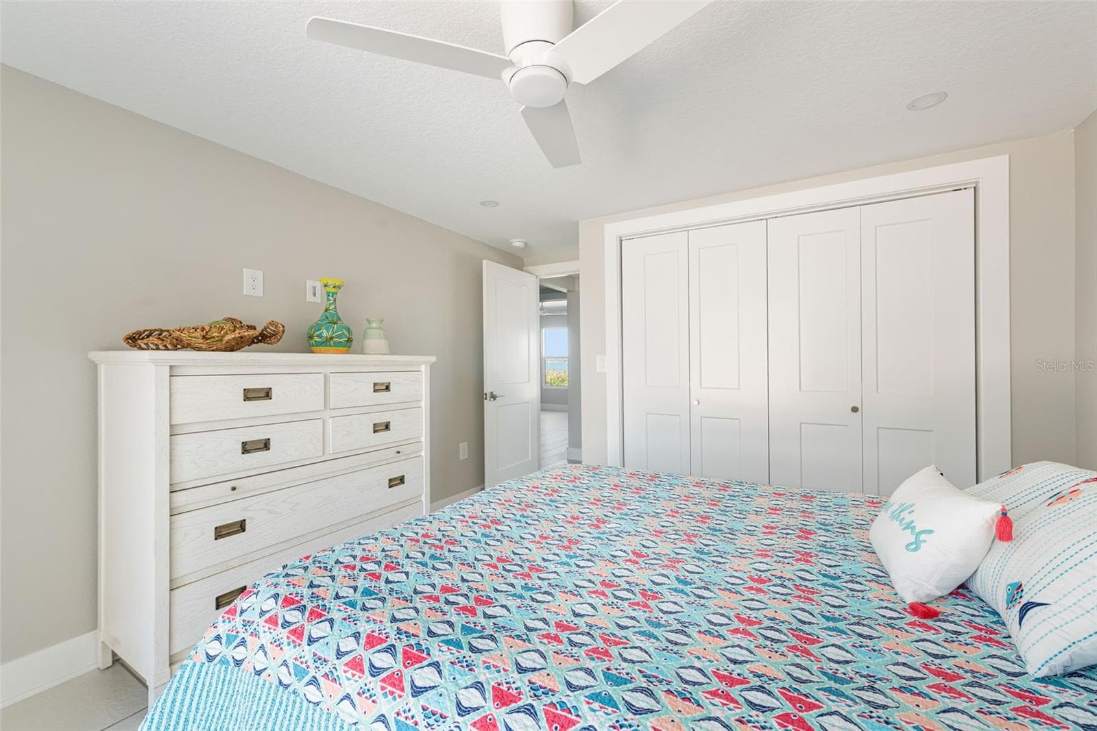 Single Family Residence at 4087 PELICAN SHORES CIR, ENGLEWOOD, photo 49 of 96