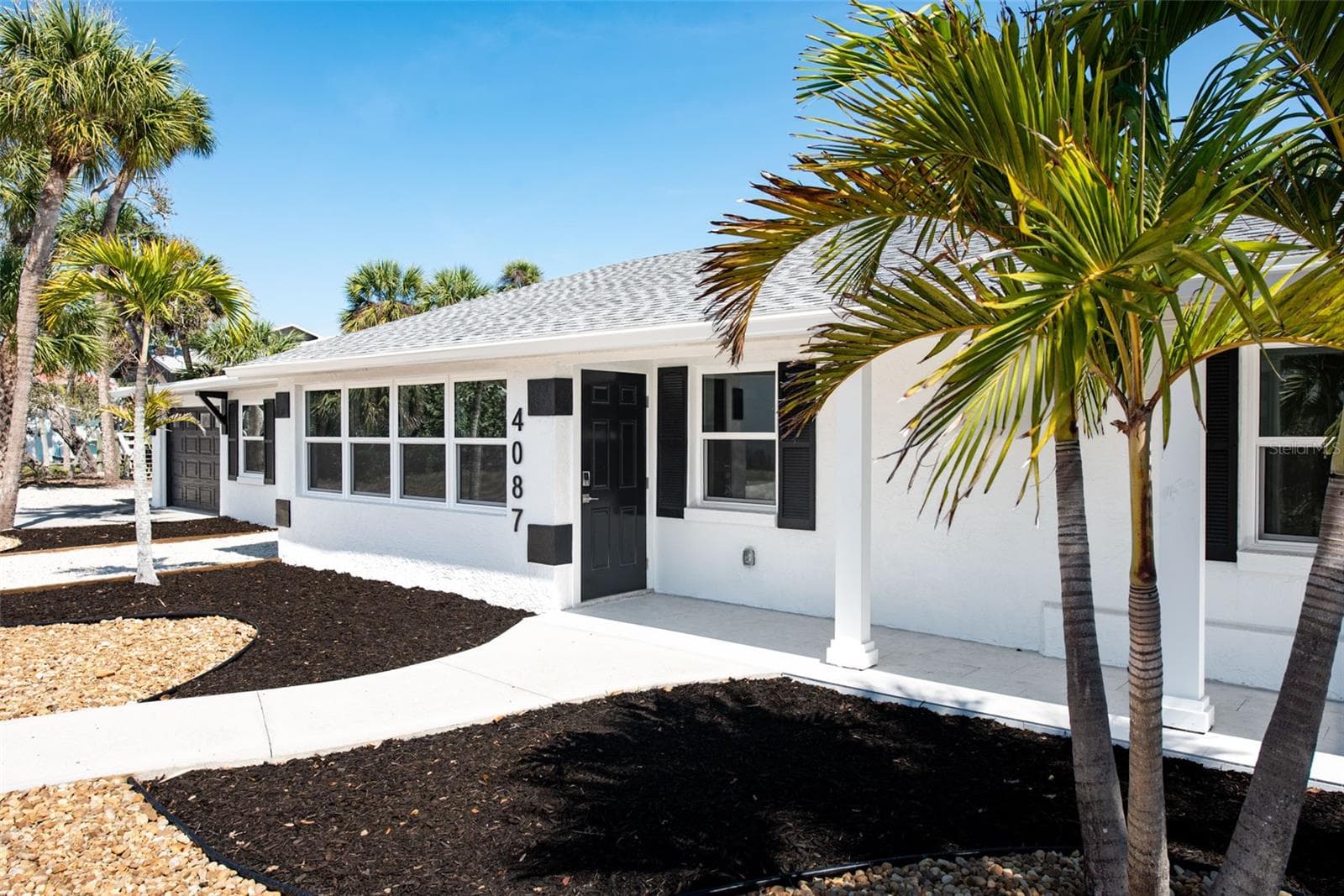 Single Family Residence at 4087 PELICAN SHORES CIR, ENGLEWOOD, photo 61 of 96