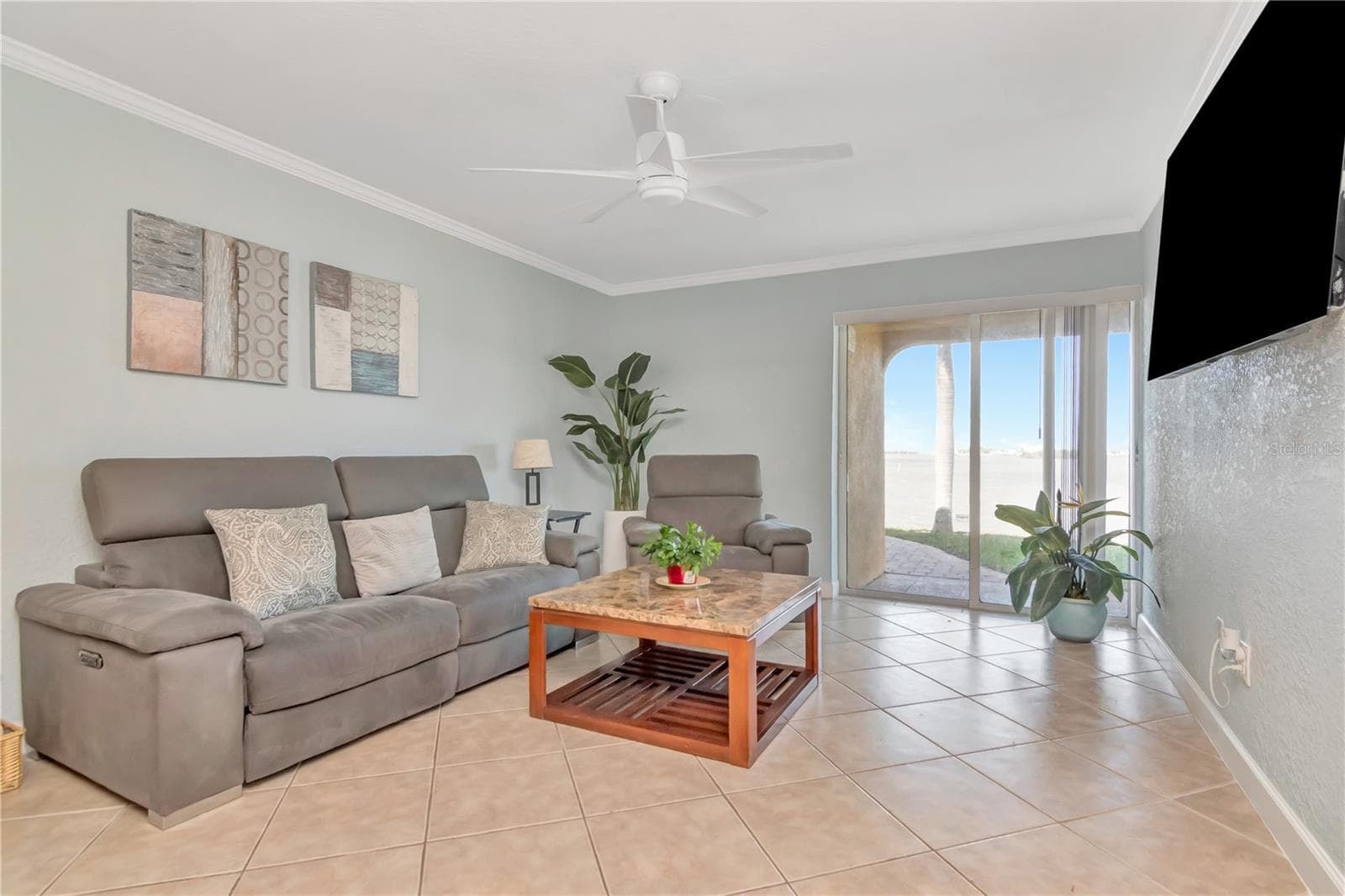 Open Living Overlooking the Bay - 2675 ST JOSEPHS DR E #B, DUNEDIN