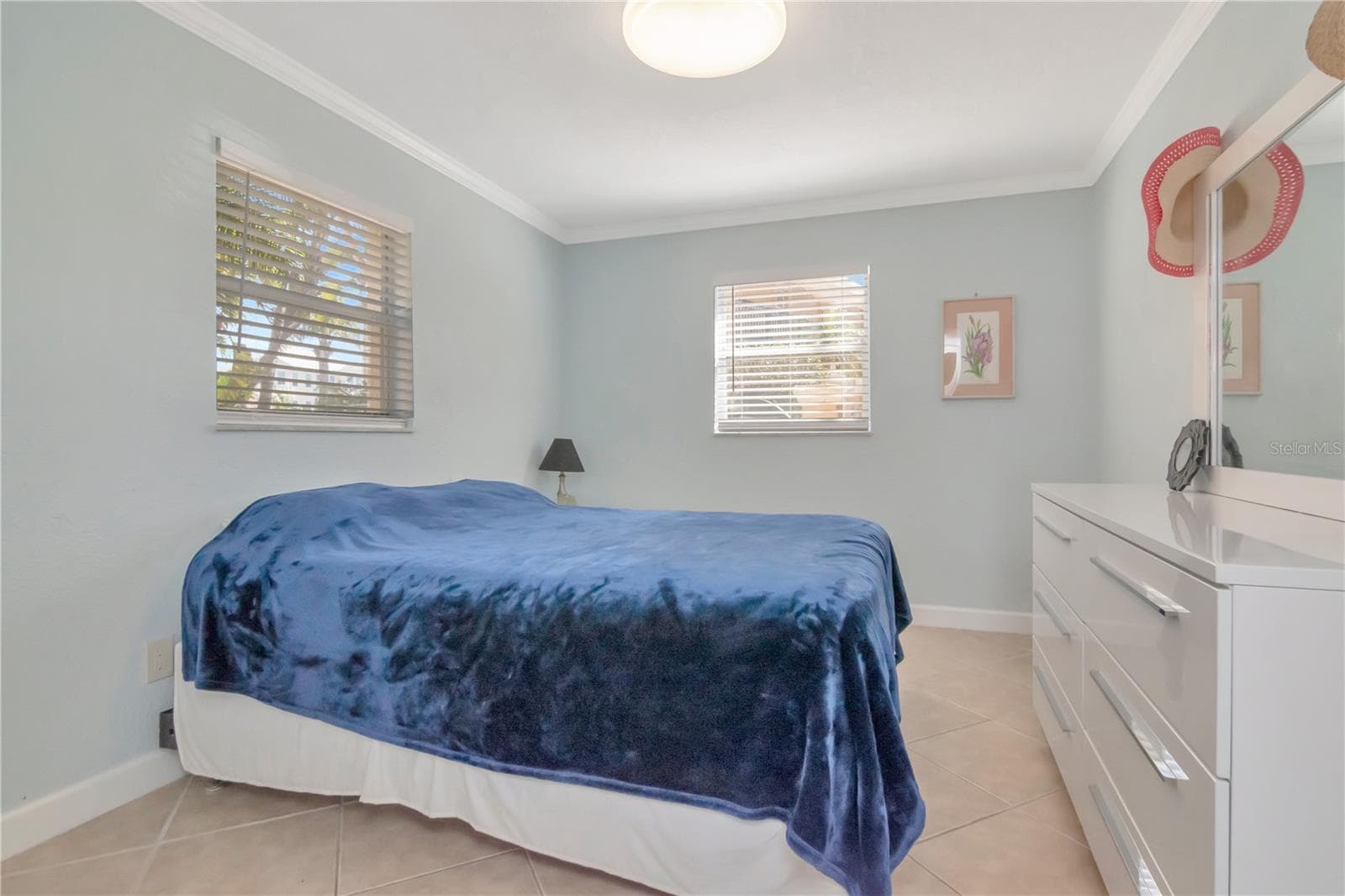 Comfortable & Spacious Guest Room - 2675 ST JOSEPHS DR E #B, DUNEDIN