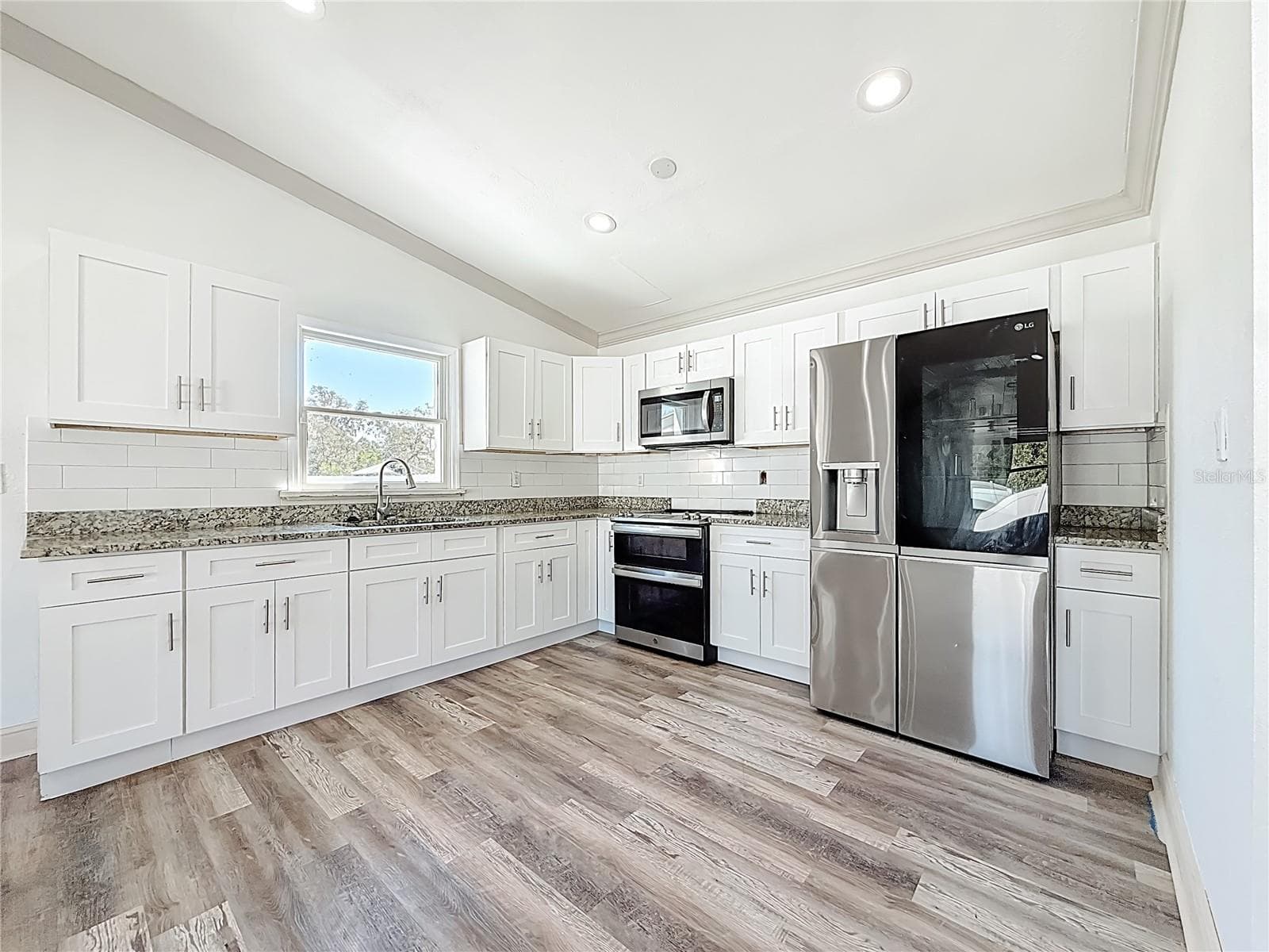 Single Family Residence at 12832 MOUNTAIN RD, NEW PORT RICHEY, photo 20 of 59