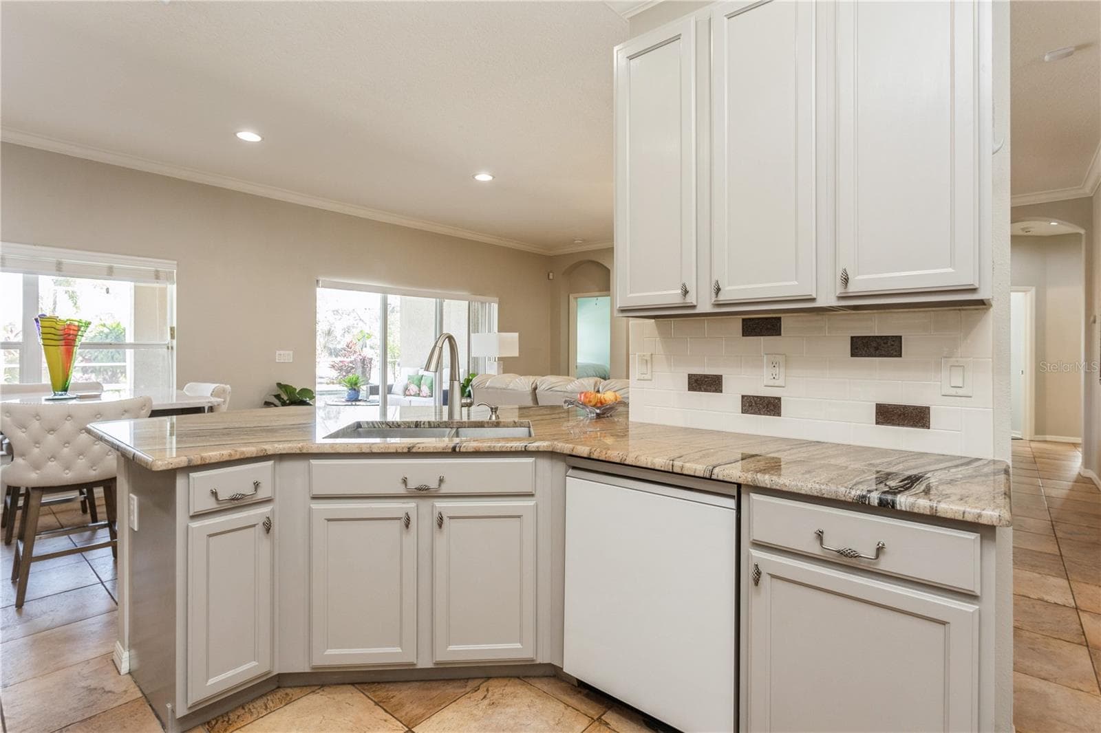 Kitchen 2 - 1433 EMERALD HILL WAY, VALRICO