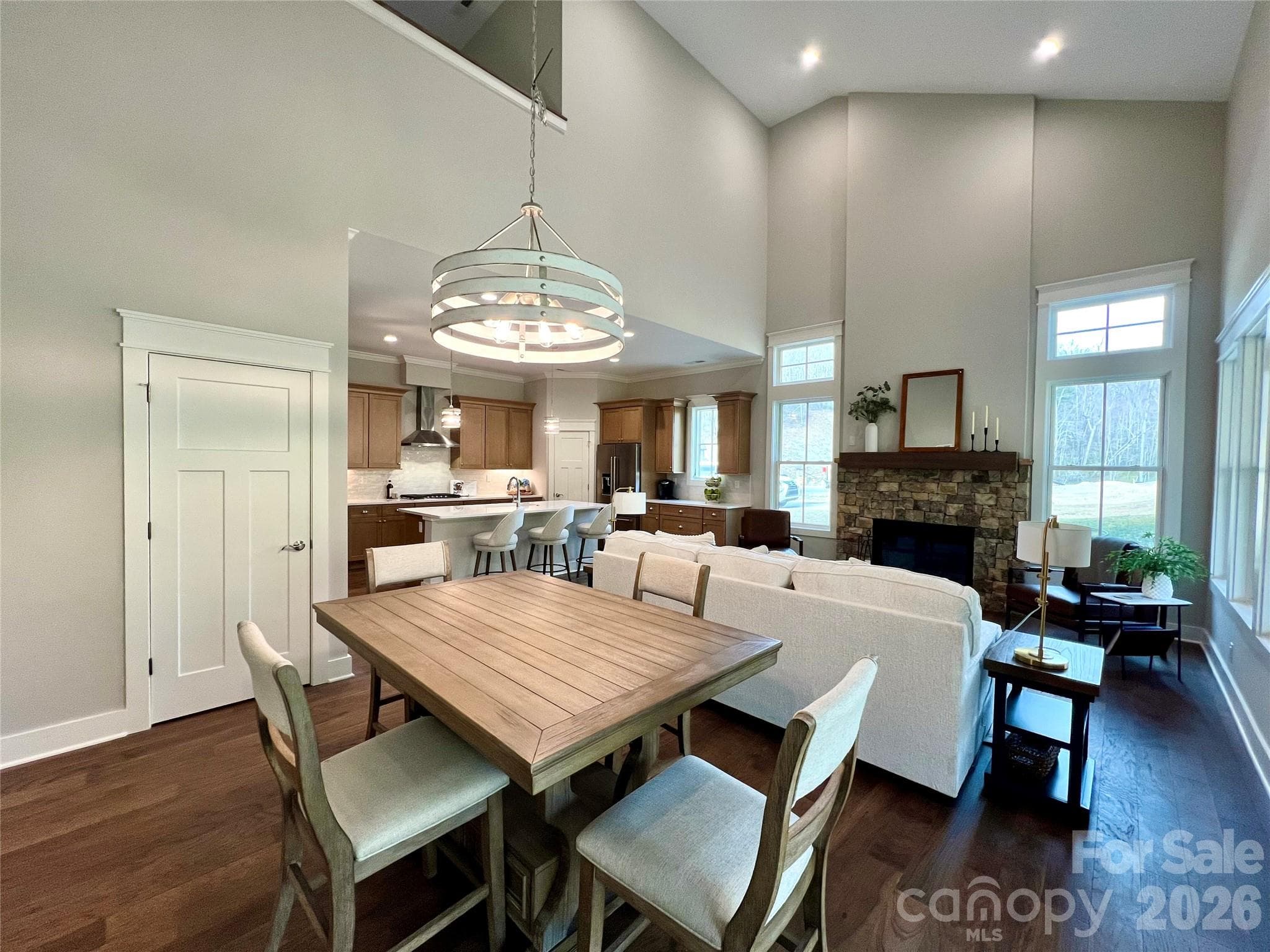 Townhouse at Hendersonville, photo 4 of 20