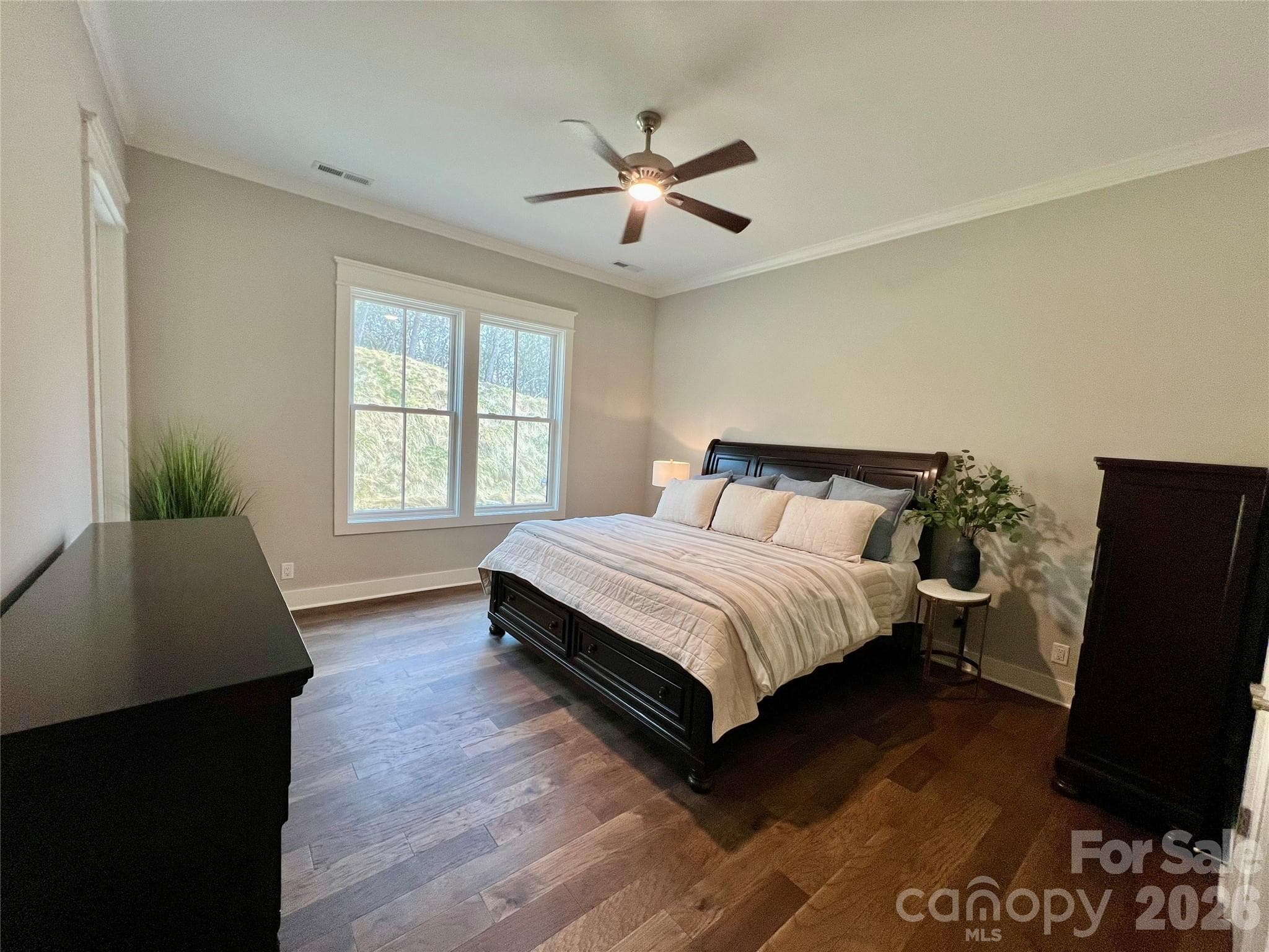 Owner's Bedroom - Hendersonville