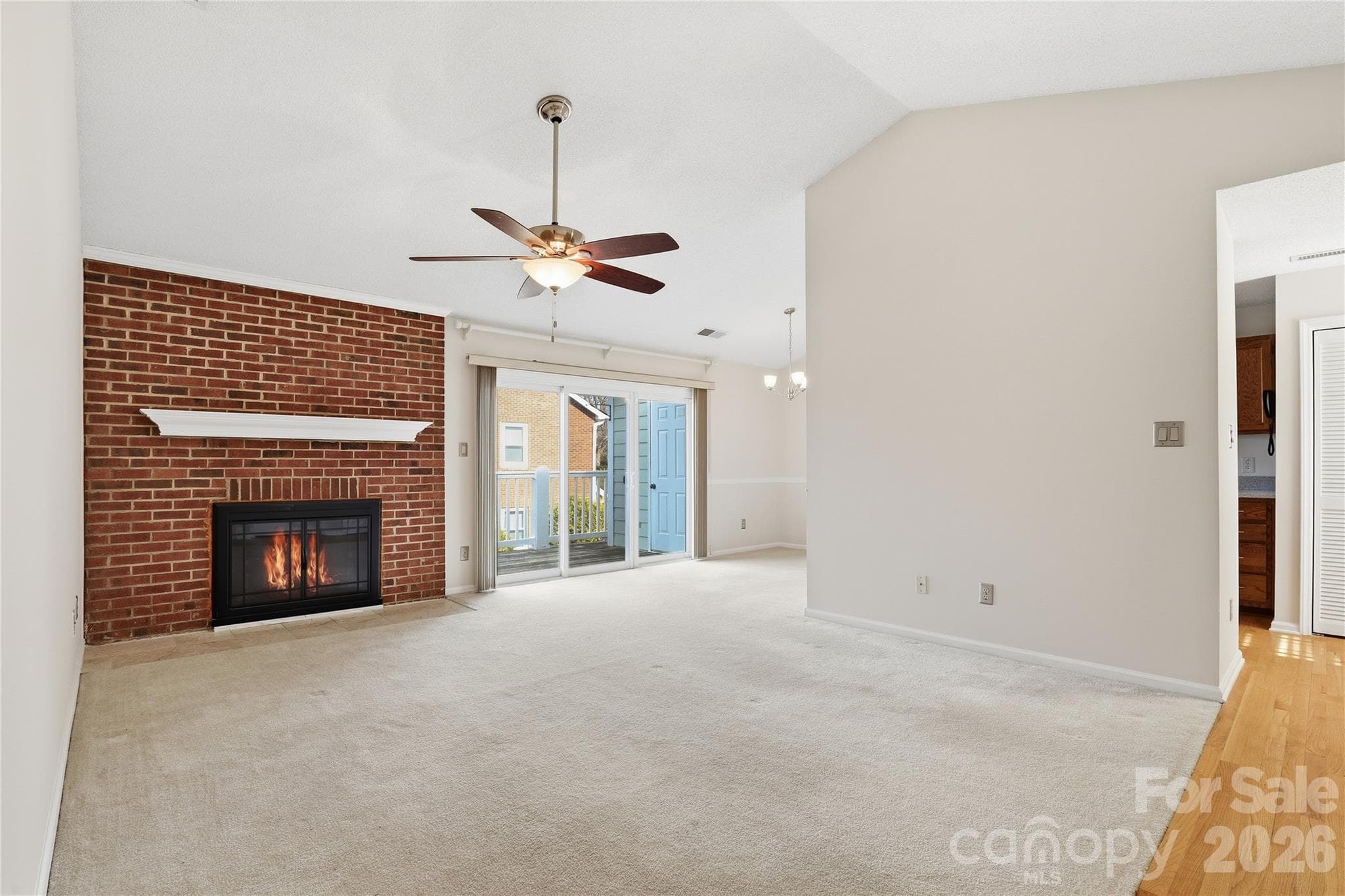 Condominium at Charlotte, photo 4 of 25