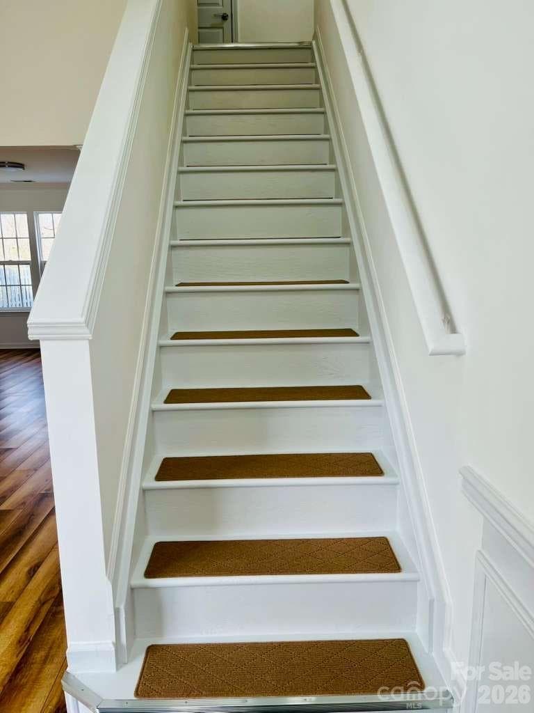Single Family Residence at 9341 Stawell Drive, Huntersville, photo 9 of 27
