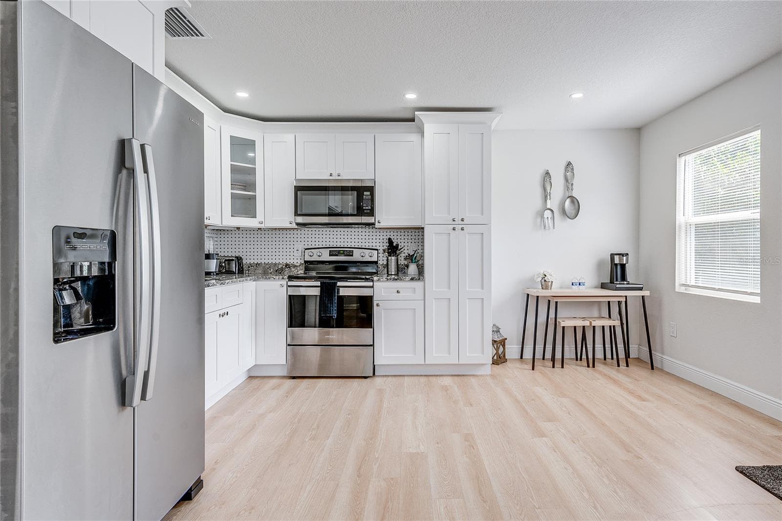 Single Family Residence at 7515 NEW YORK AVE, HUDSON, photo 9 of 25