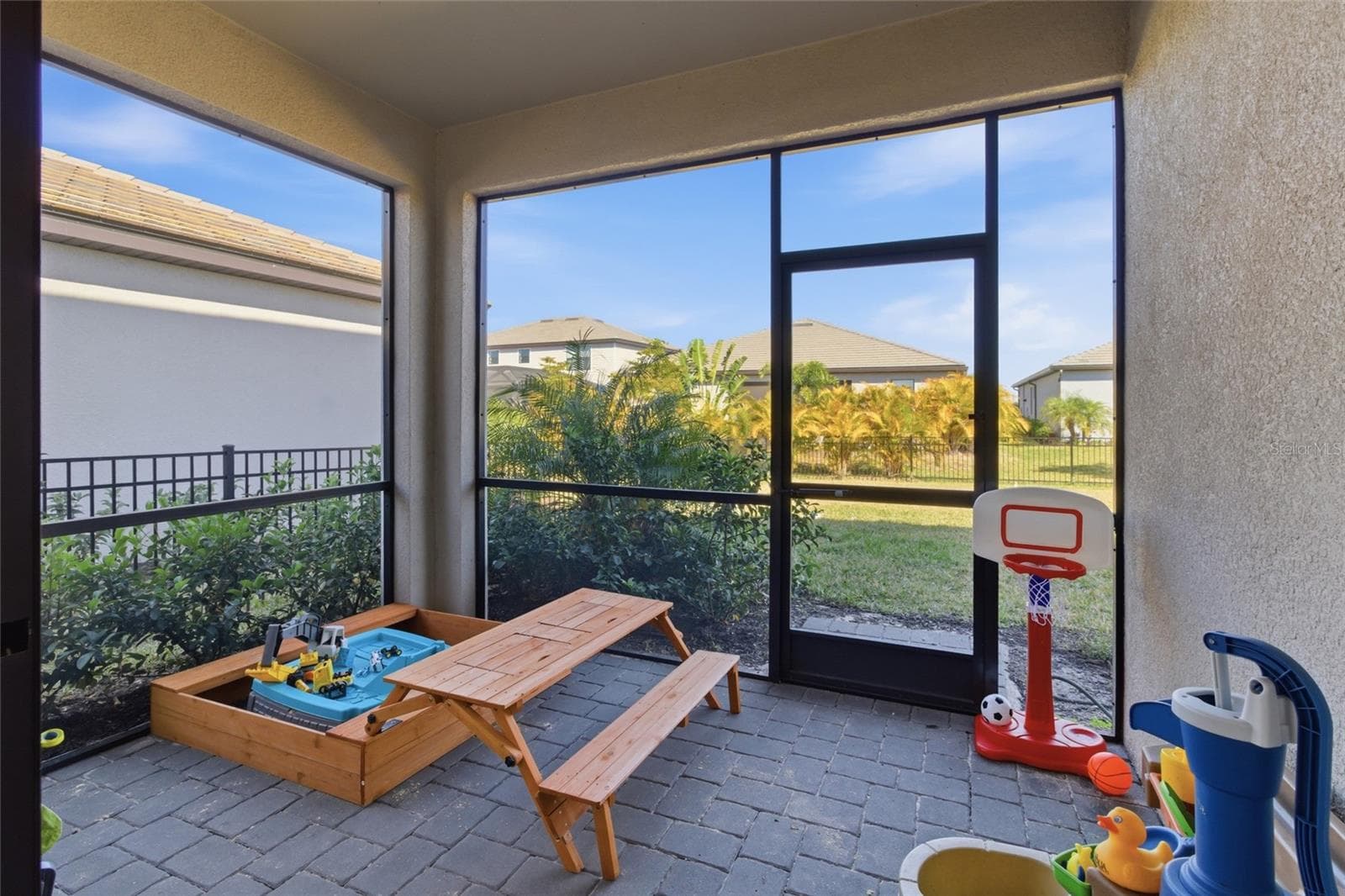 Single Family Residence at 14968 SERENE SHORES LOOP, BRADENTON, photo 44 of 86
