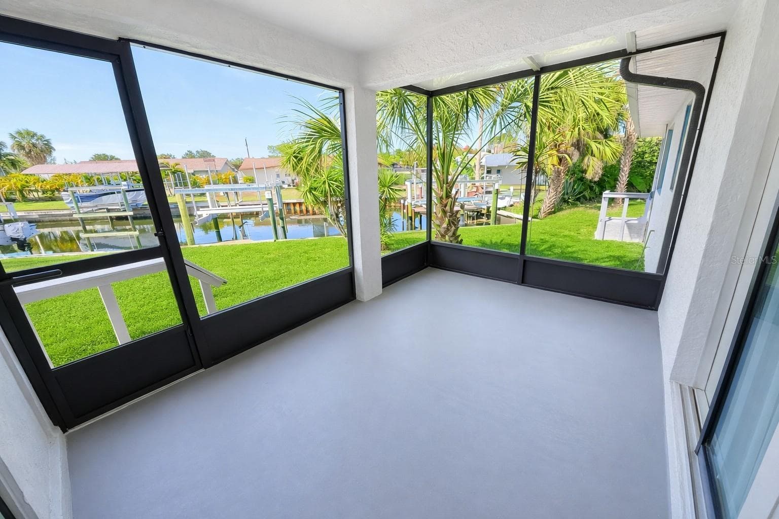 Unit A Lanai - 3211 RIVERSIDE DR, PUNTA GORDA