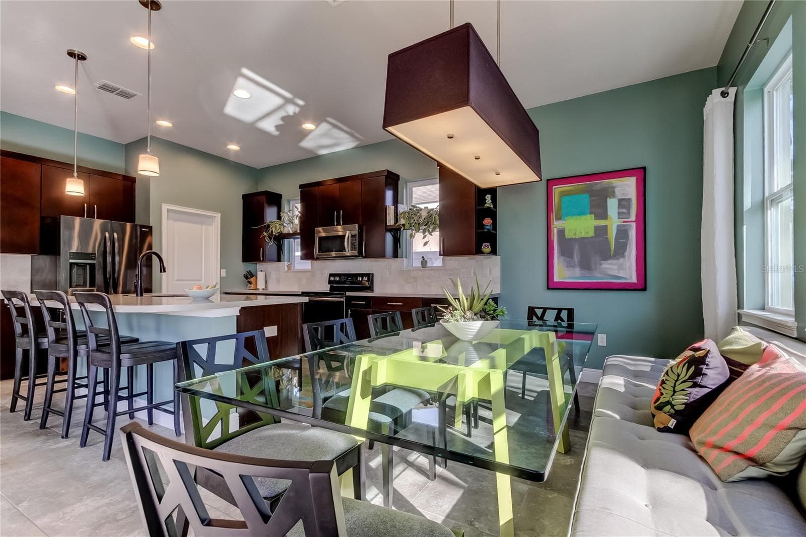 Single Family Residence at 11403 QUIET FOREST DR, TAMPA, photo 17 of 47