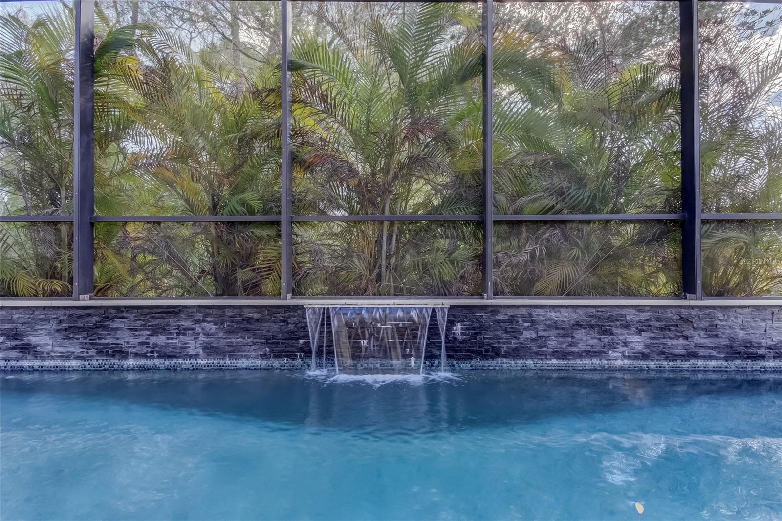 Single Family Residence at 11403 QUIET FOREST DR, TAMPA, photo 45 of 47