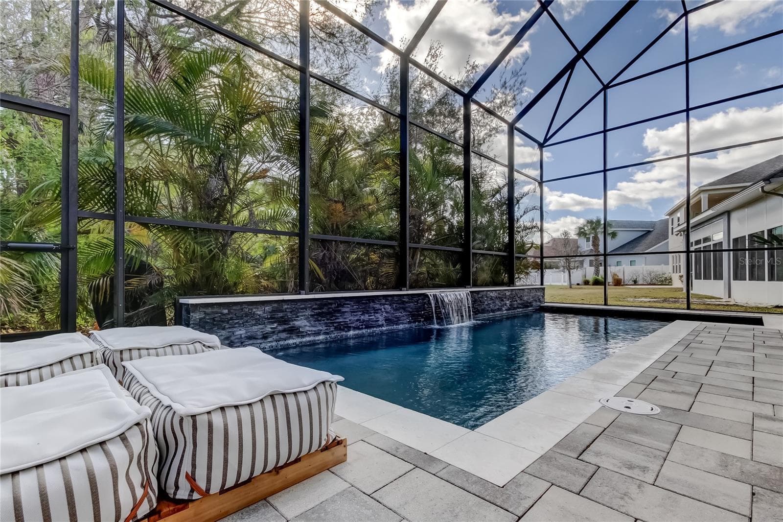 Single Family Residence at 11403 QUIET FOREST DR, TAMPA, photo 46 of 47