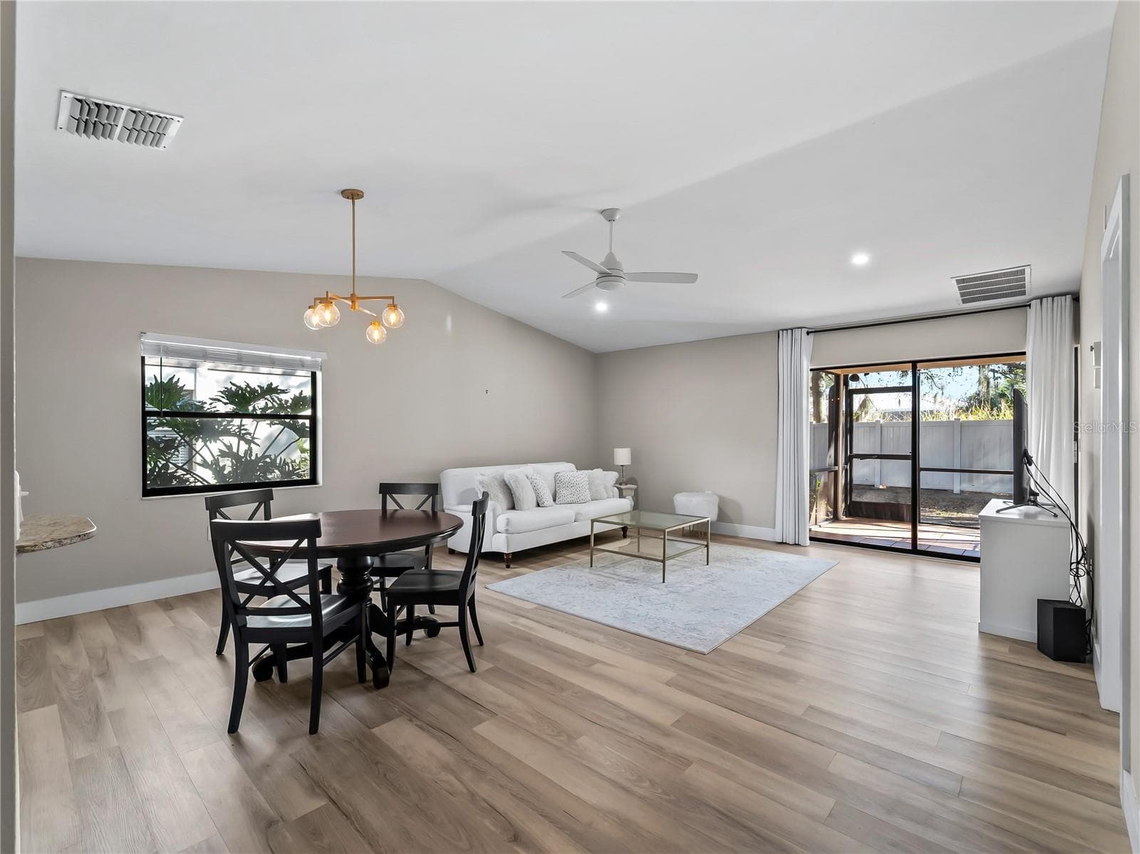 Villa at 4668 OAK HILL LN #40, SARASOTA, photo 15 of 41