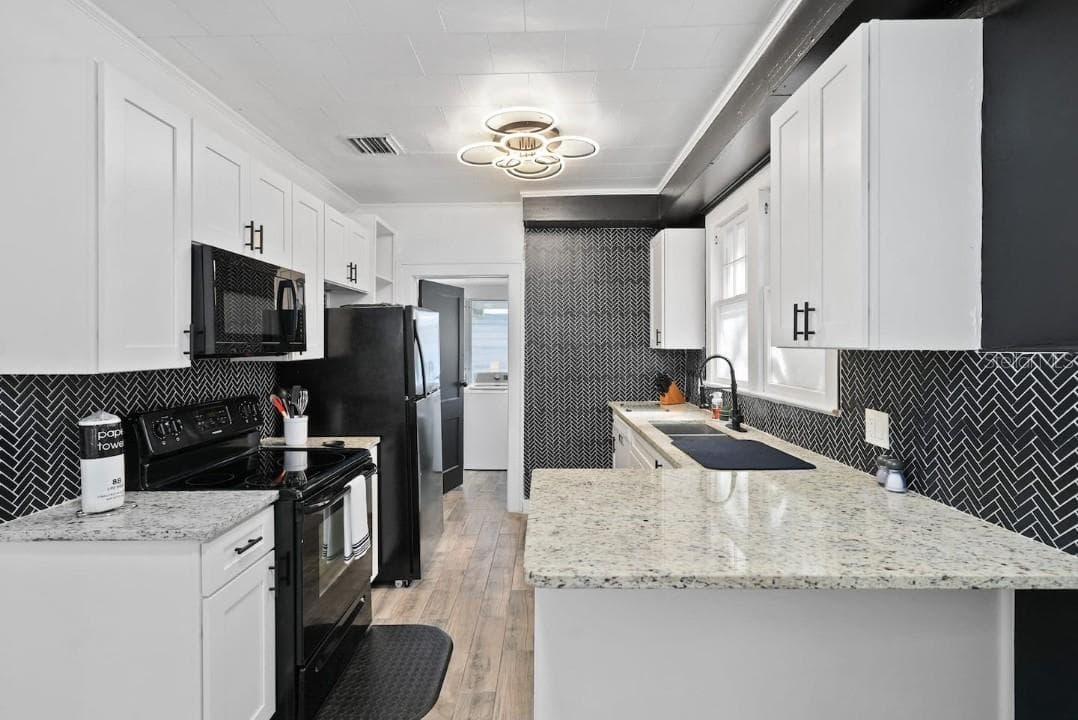 Triplex at 1829 HOLLENBECK DR, ORLANDO, photo 6 of 57