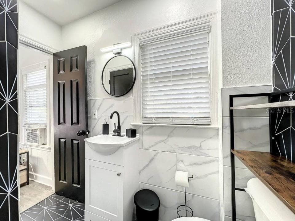 Triplex at 1829 HOLLENBECK DR, ORLANDO, photo 49 of 57