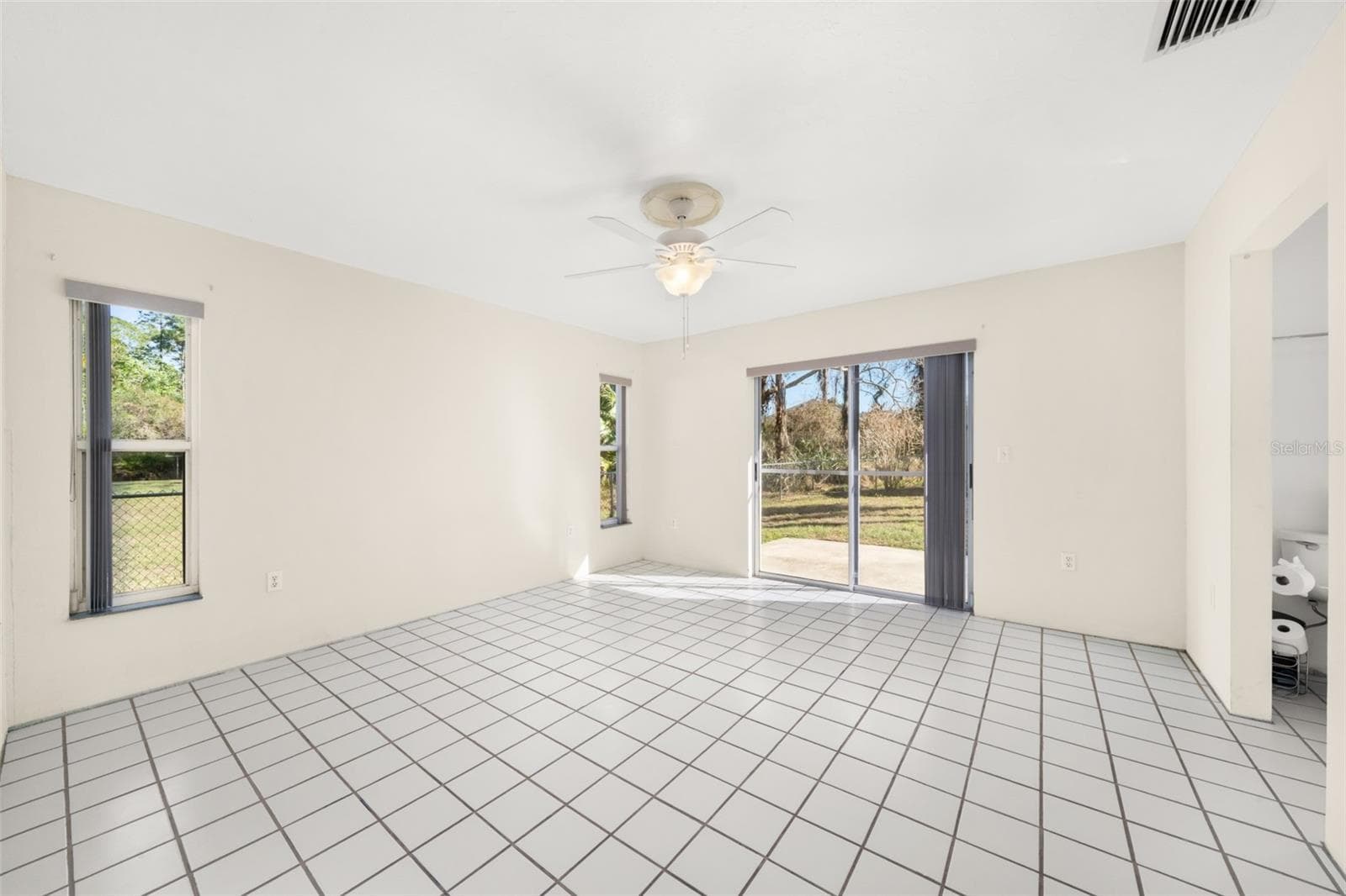 Single Family Residence at 1273 WOODBURY AVE, SEBRING, photo 15 of 50