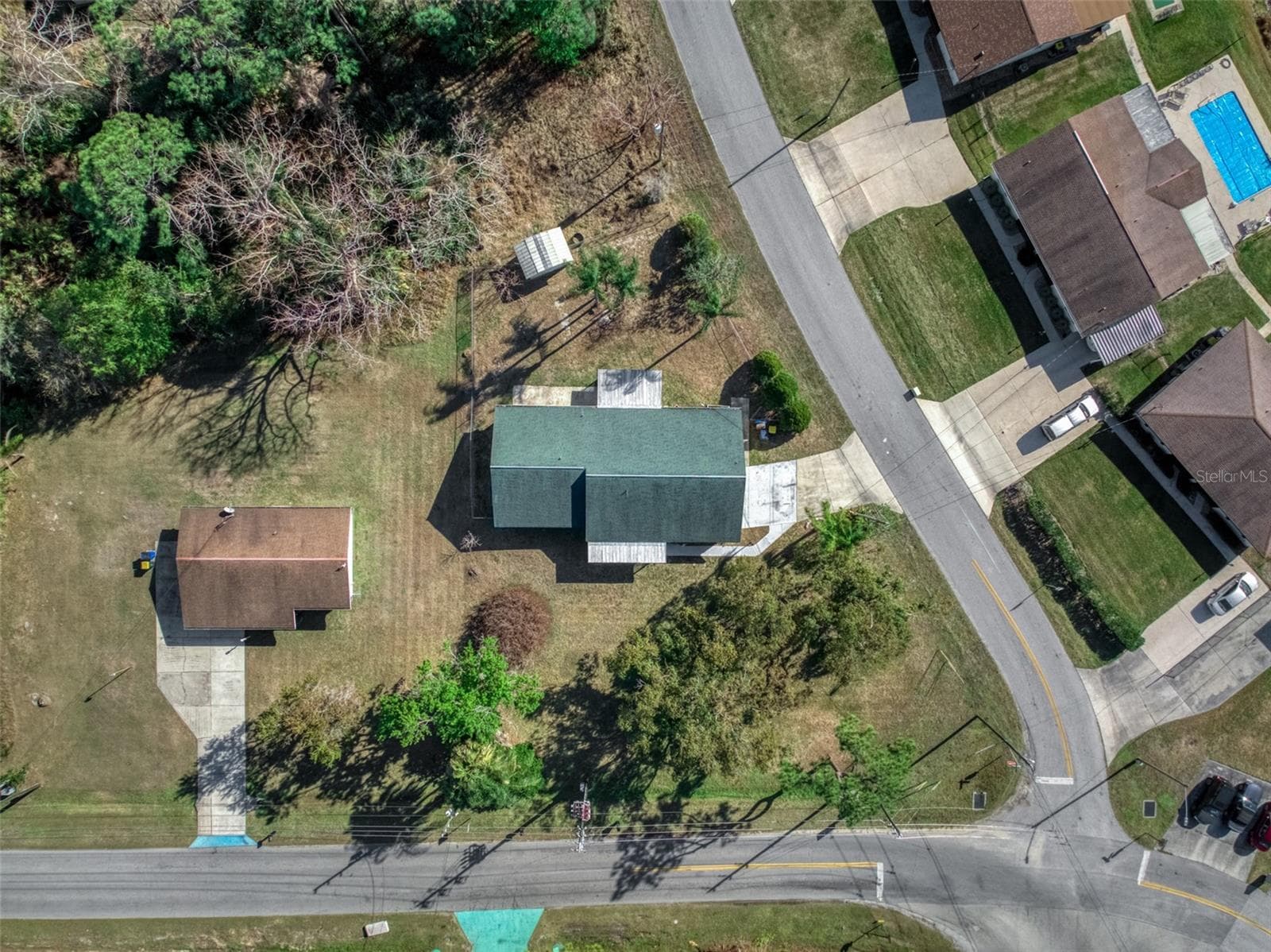 Single Family Residence at 1273 WOODBURY AVE, SEBRING, photo 43 of 50