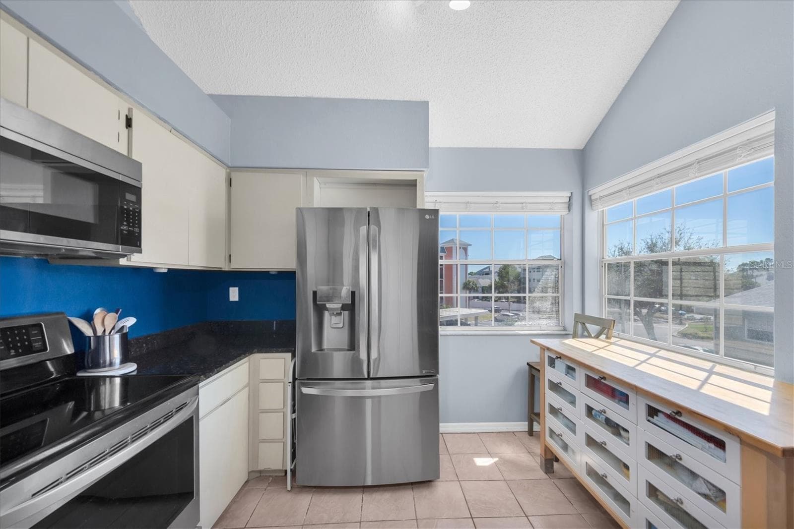Condominium at 6931 STONES THROW CIR N #5302, ST PETERSBURG, photo 13 of 51