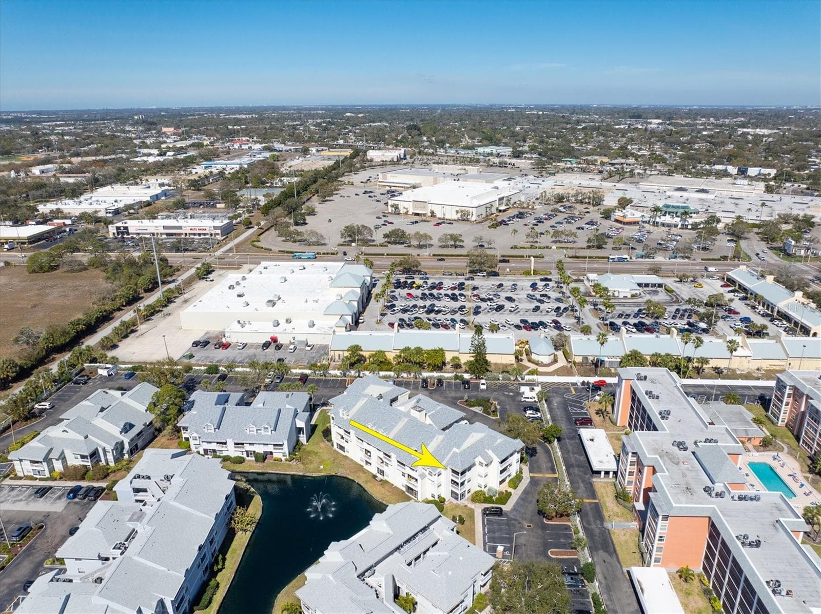 Condominium at 6931 STONES THROW CIR N #5302, ST PETERSBURG, photo 47 of 51