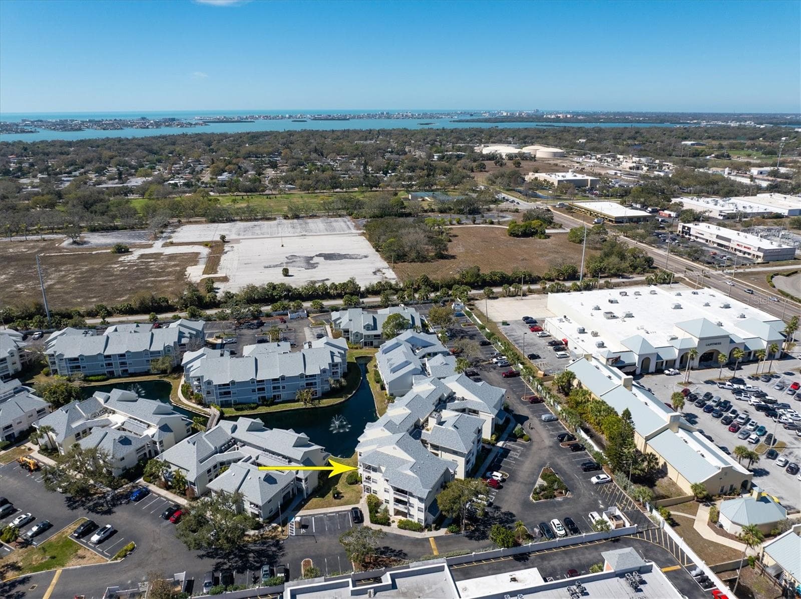 Condominium at 6931 STONES THROW CIR N #5302, ST PETERSBURG, photo 48 of 51