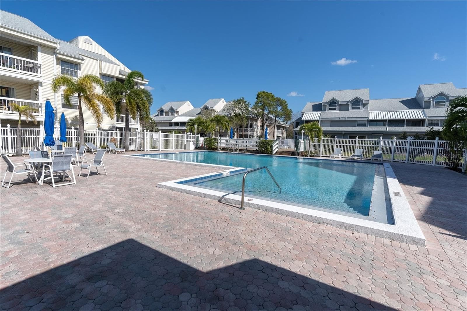 Condominium at 6931 STONES THROW CIR N #5302, ST PETERSBURG, photo 42 of 51