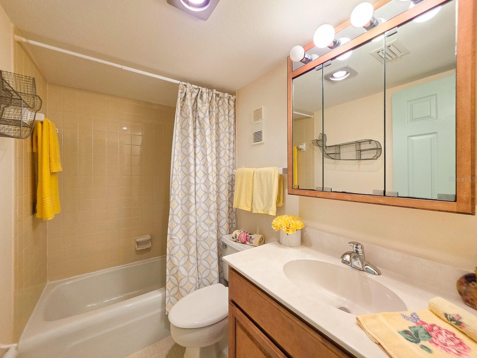 Condominium at 3606 S PENINSULA DR #208, PORT ORANGE, photo 32 of 61