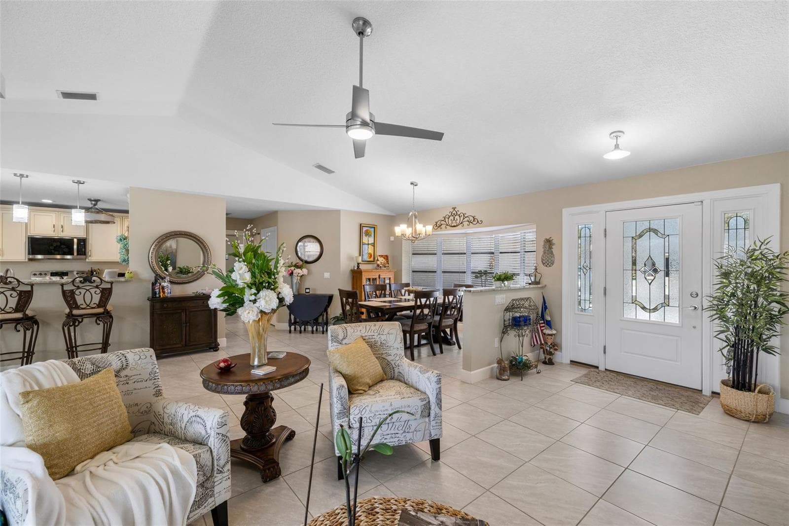 Single Family Residence at 26549 VALPARAISO DR, PUNTA GORDA, photo 4 of 38