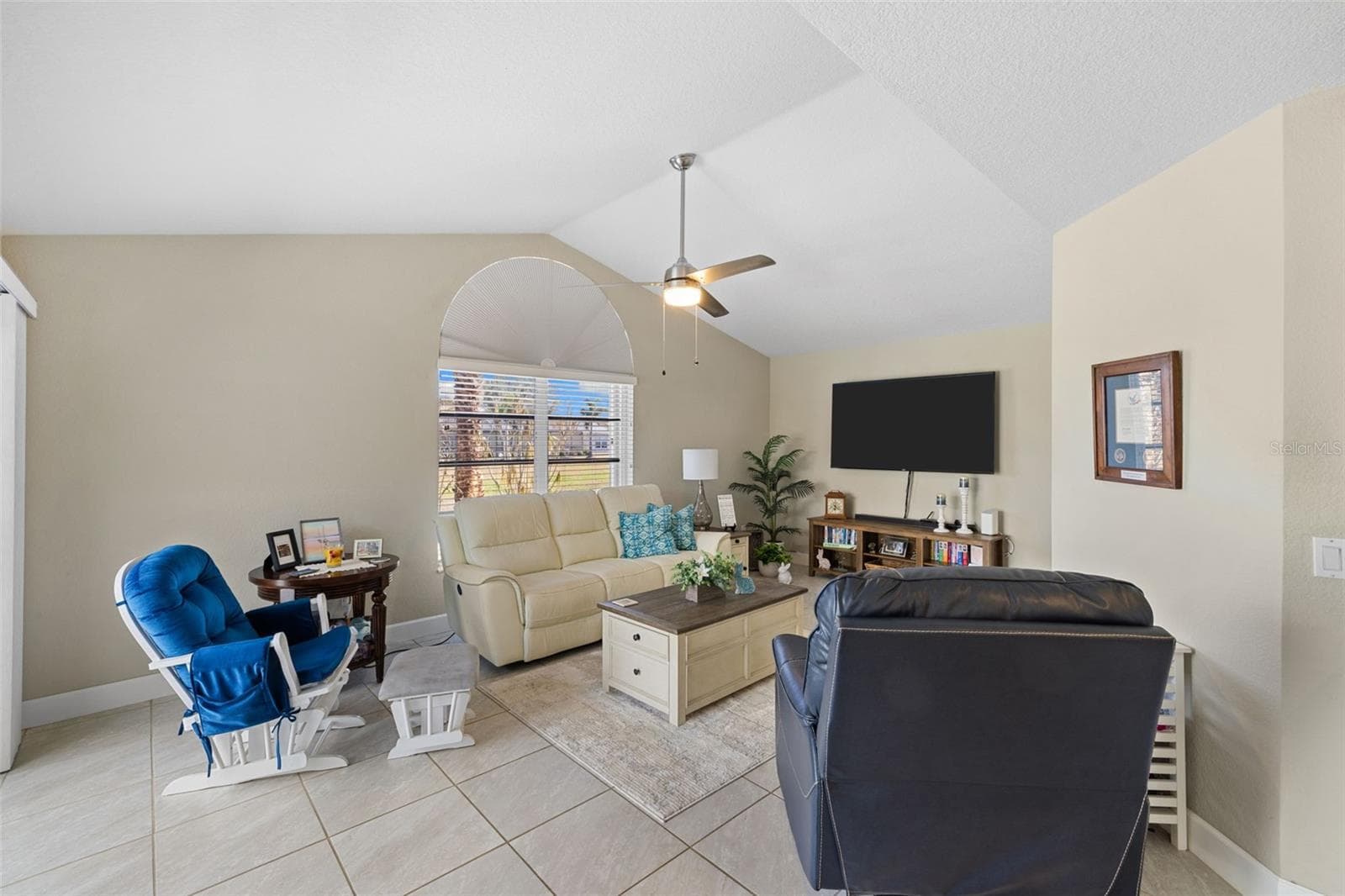 Single Family Residence at 26549 VALPARAISO DR, PUNTA GORDA, photo 13 of 38