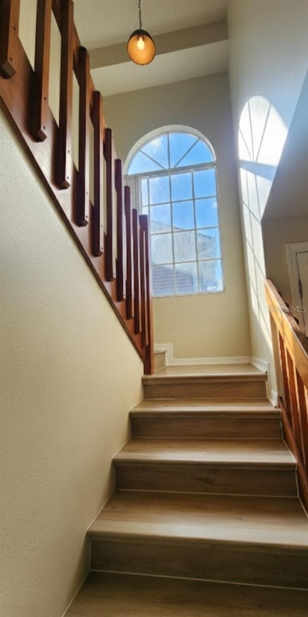 Stairs - 6050 SCOTCHWOOD GLN #105, ORLANDO