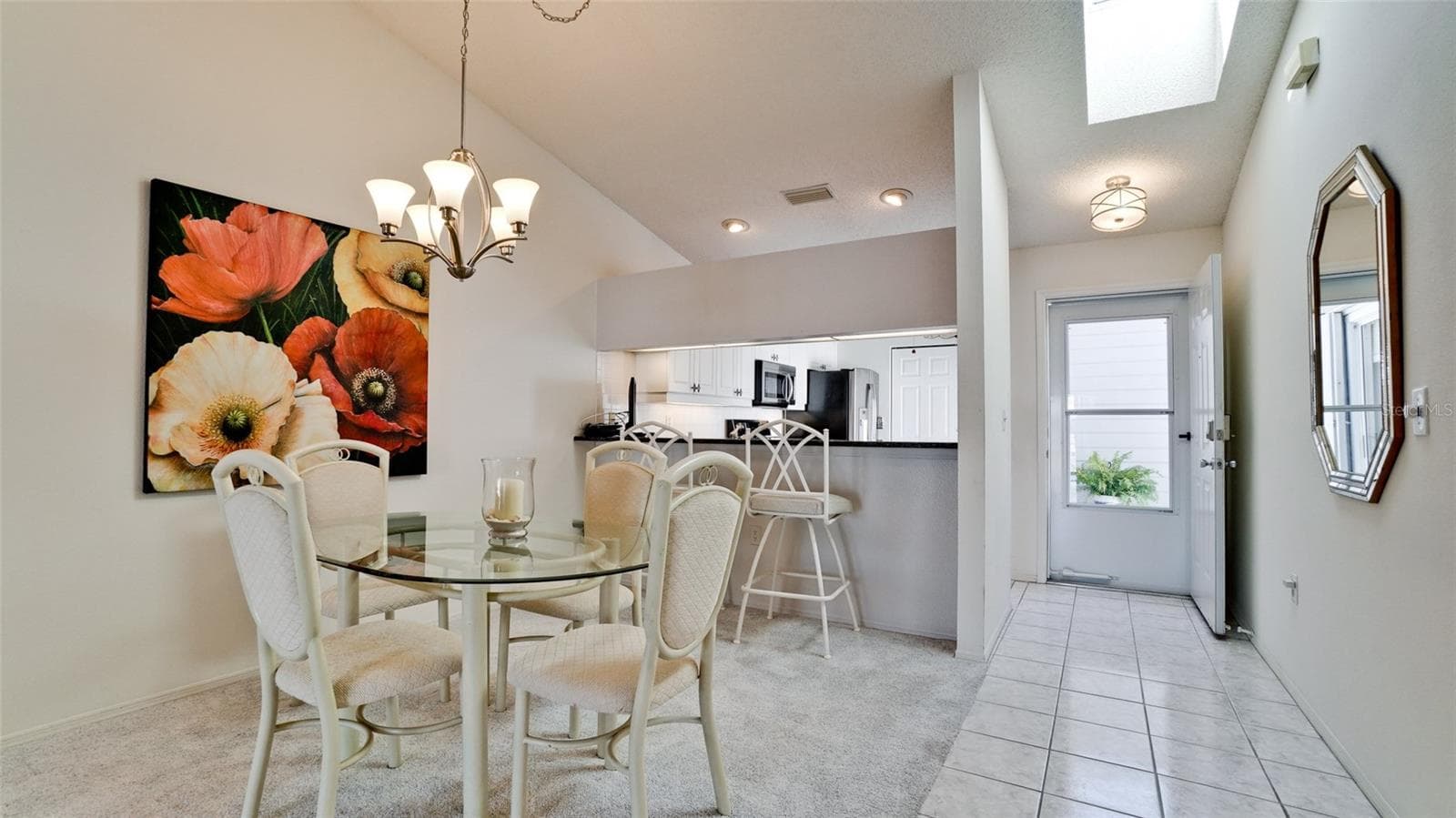 DINING AREA - 507 SANDERLING CIR, BRADENTON