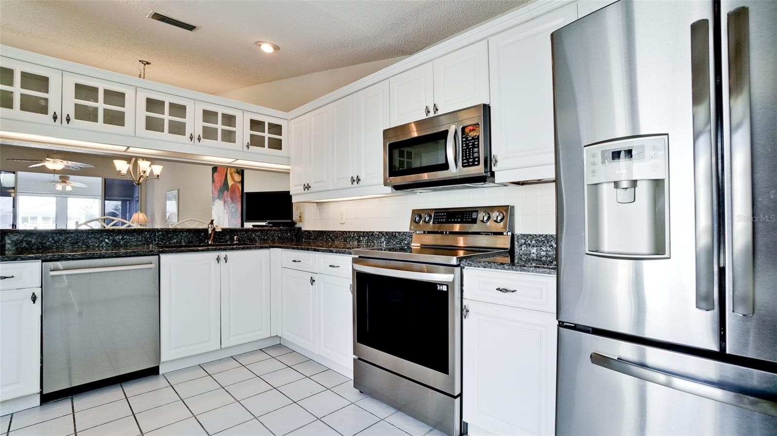 Villa at 507 SANDERLING CIR, BRADENTON, photo 21 of 51