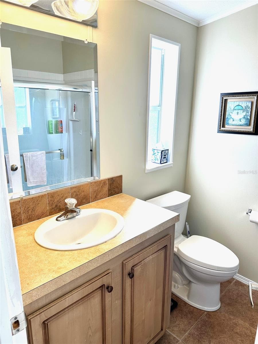 Manufactured Home at 11228 102ND ST N #180, LARGO, photo 12 of 19