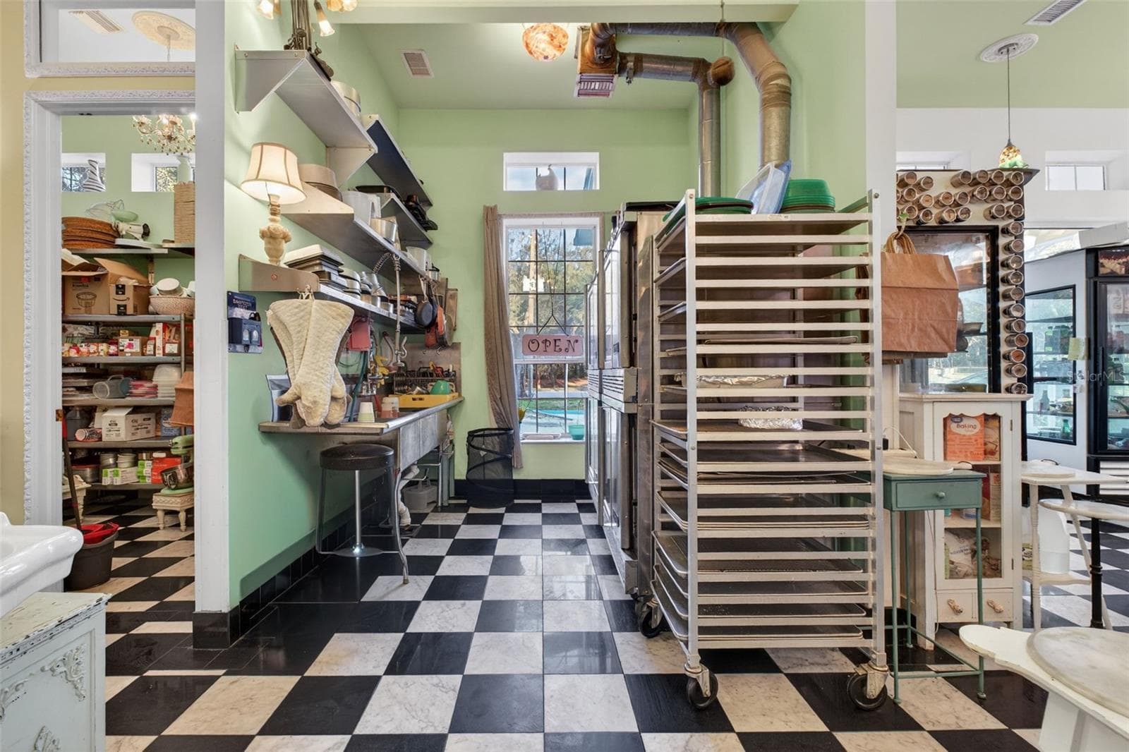 Restaurant at 197 E CHURCH ST, DELAND, photo 24 of 50