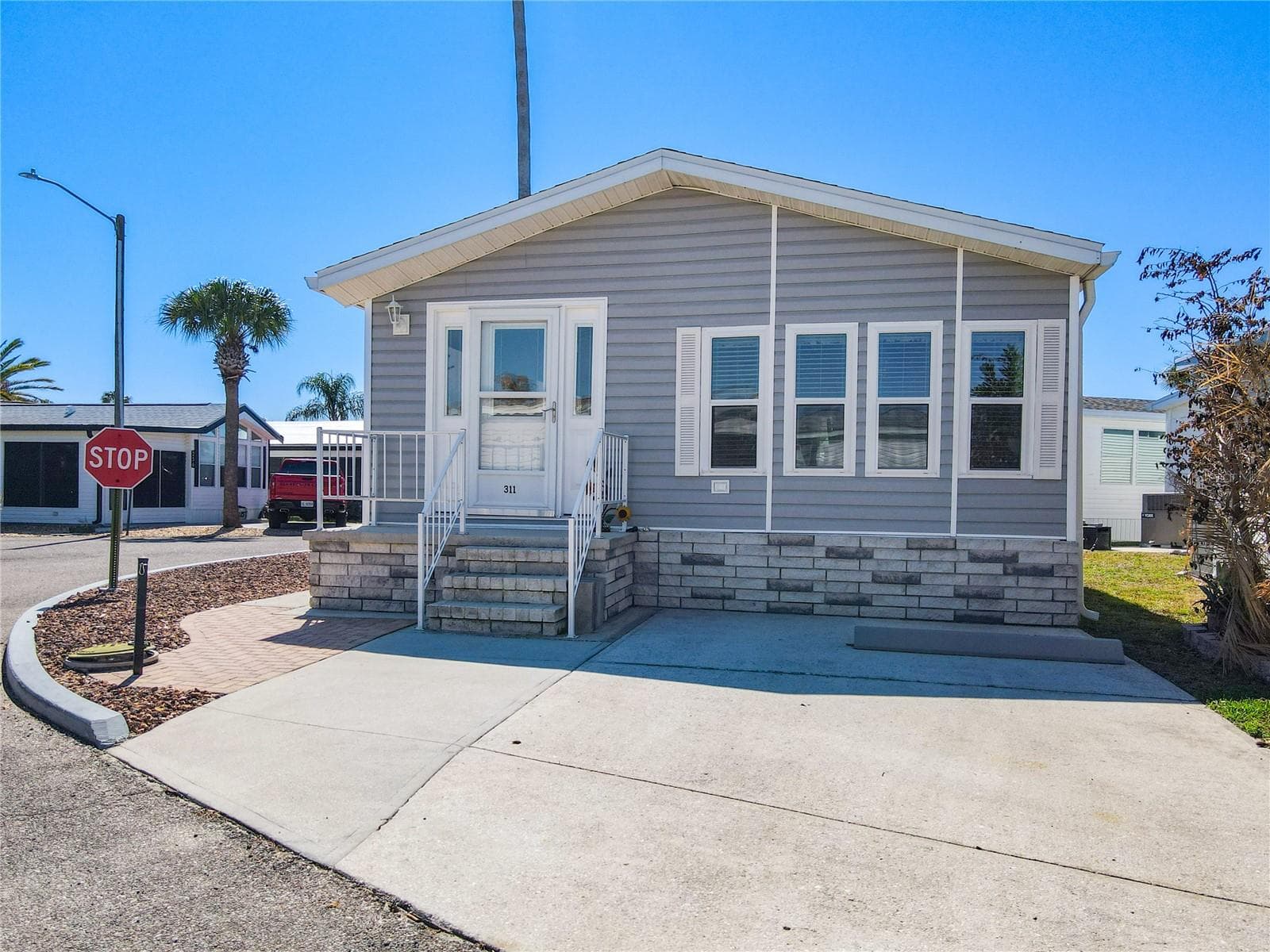 9000 US HWY 192 #311