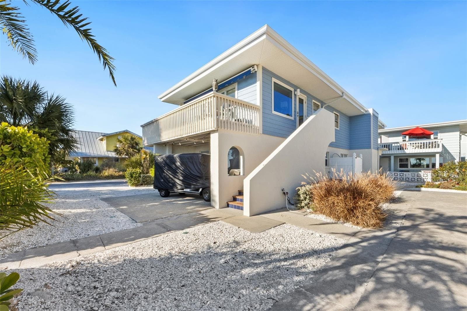 103 PALM AVE